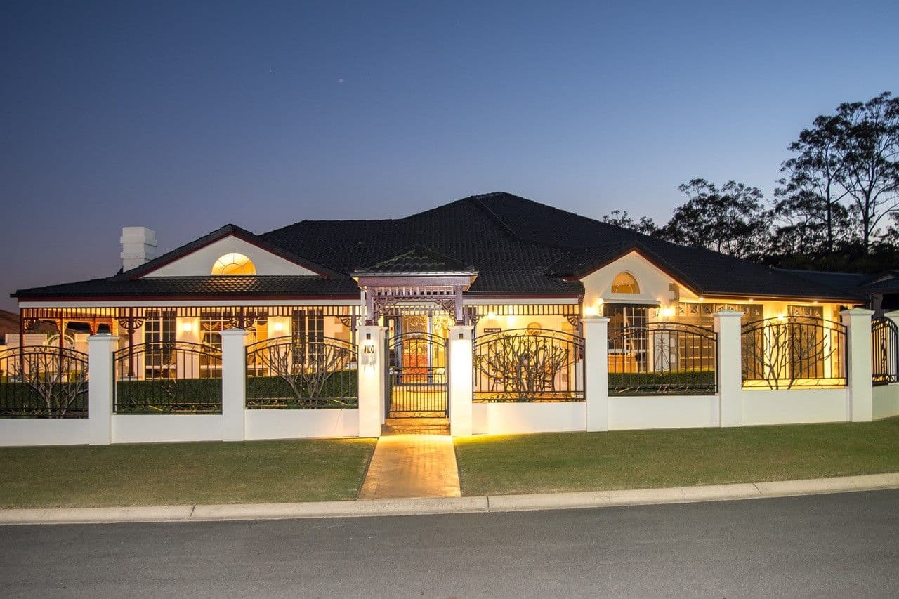 10 Leeds Close, Arundel QLD 4214, Arundel - Image 1