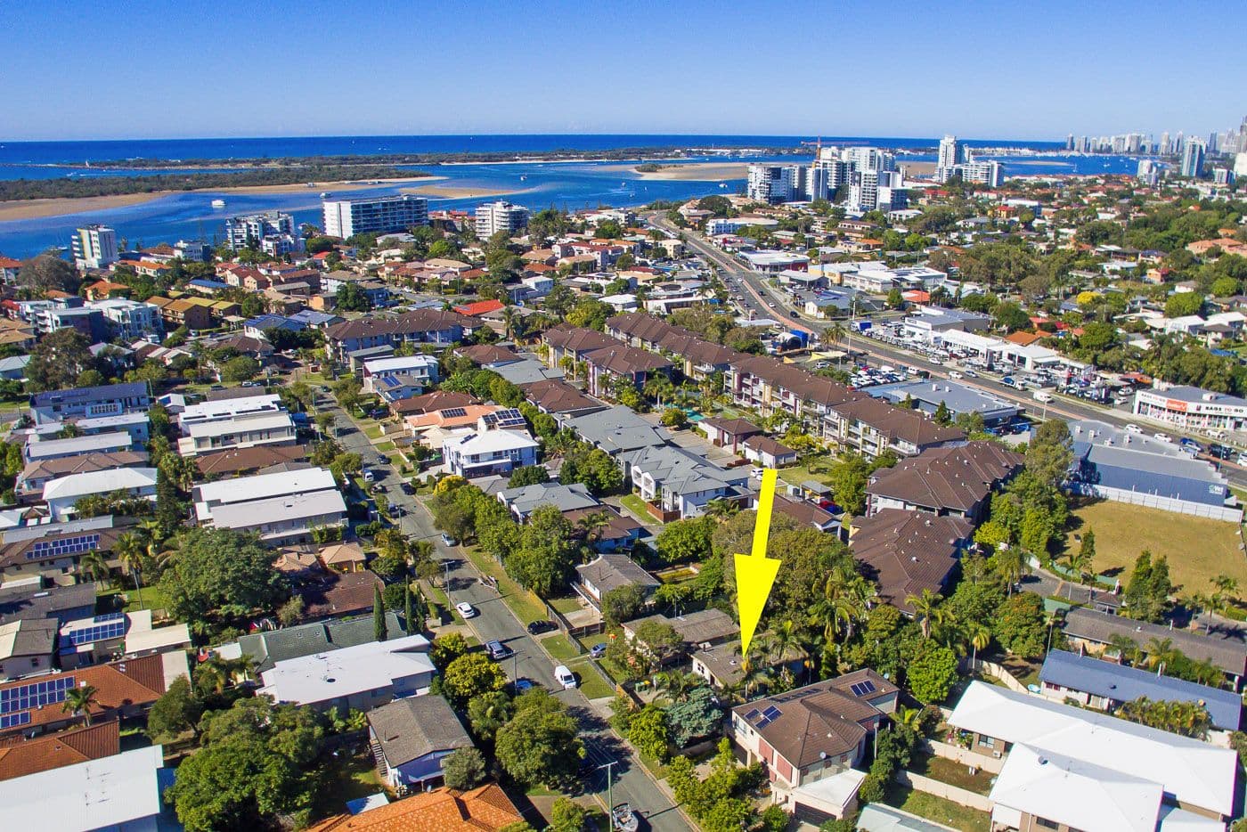 6 Cawthray Street, Biggera Waters QLD 4216, Biggera Waters - Image 1
