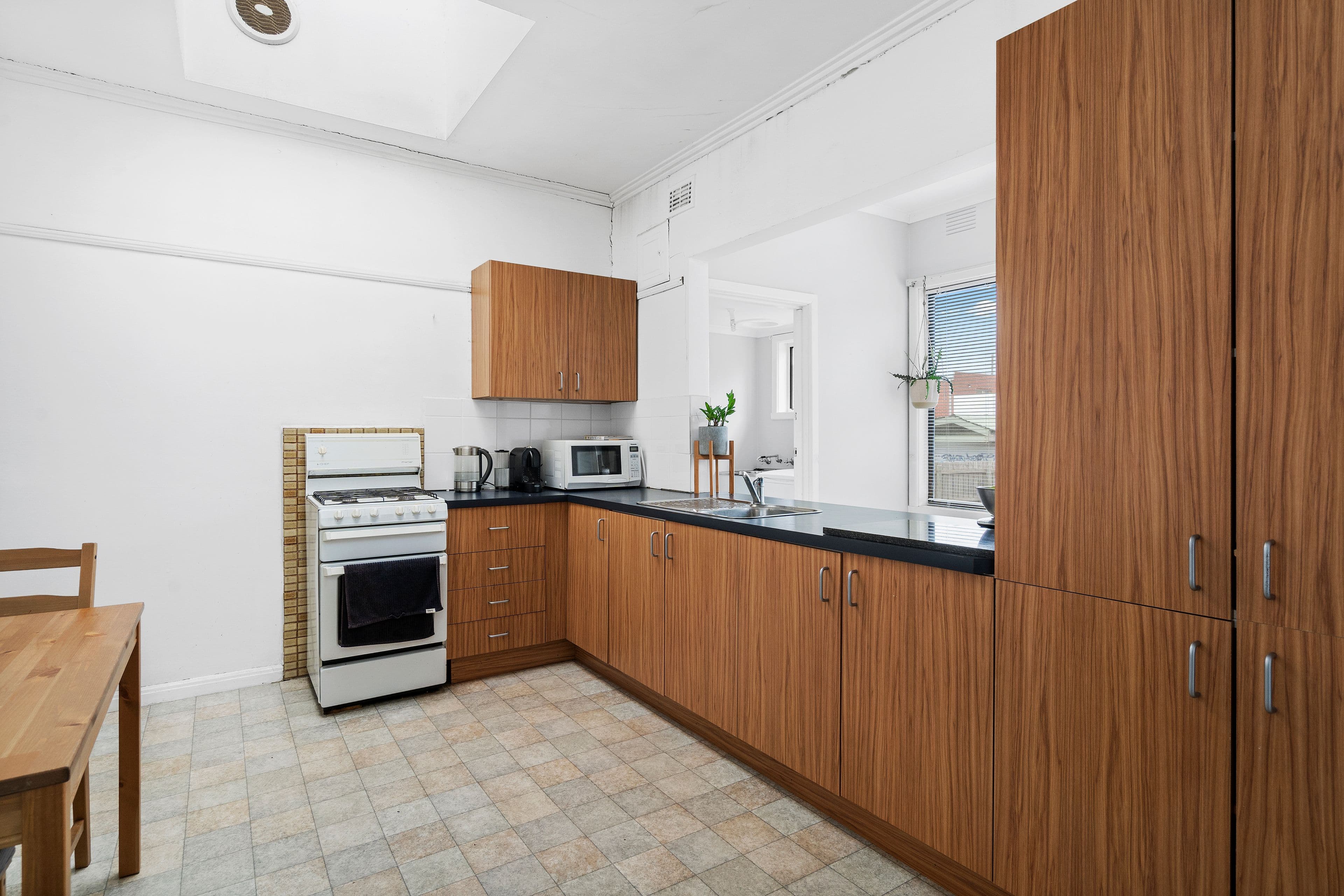 54 Jack Road, Cheltenham VIC 3192, Cheltenham - Thumbnail 3