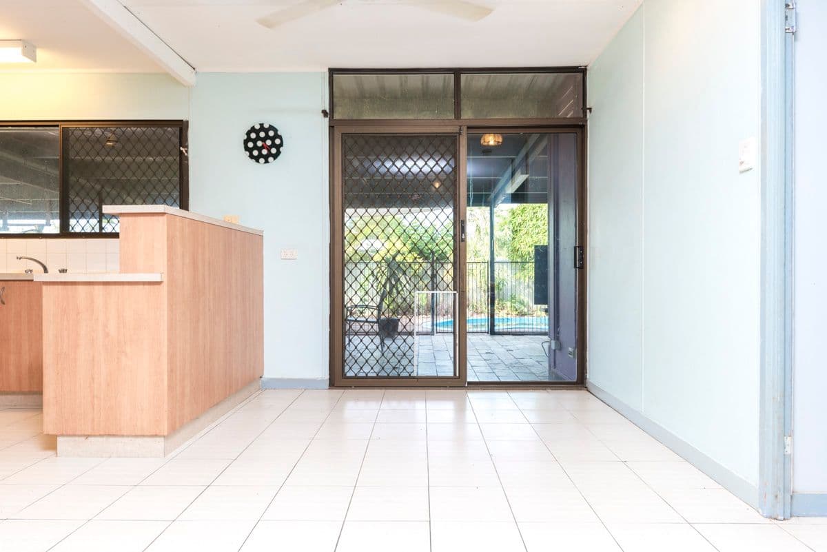 53 Mistletoe Circuit, Karama NT 0812, Karama - Thumbnail 5