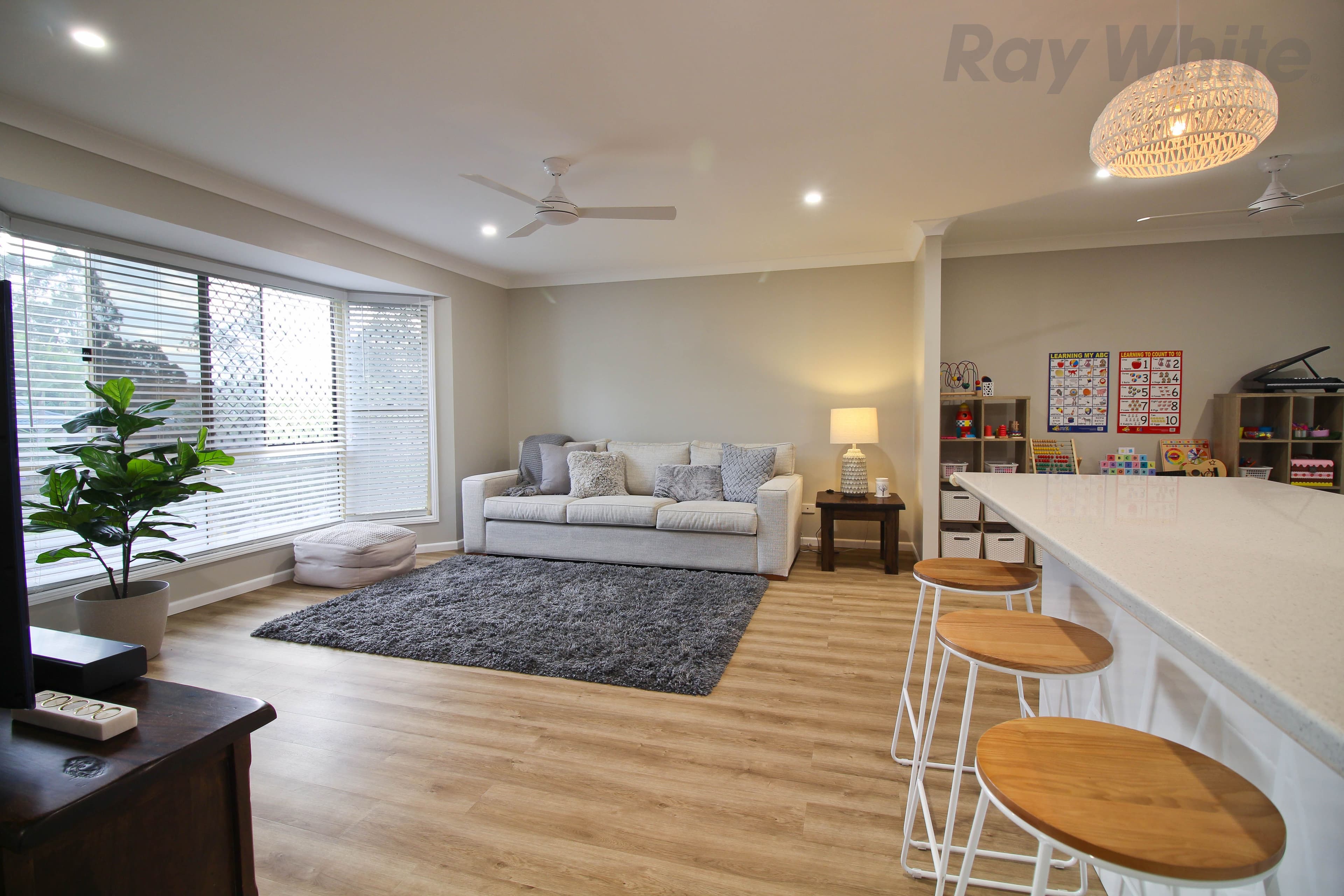 7 Jonquil Circuit, Flinders View QLD 4305, Flinders View - Thumbnail 3