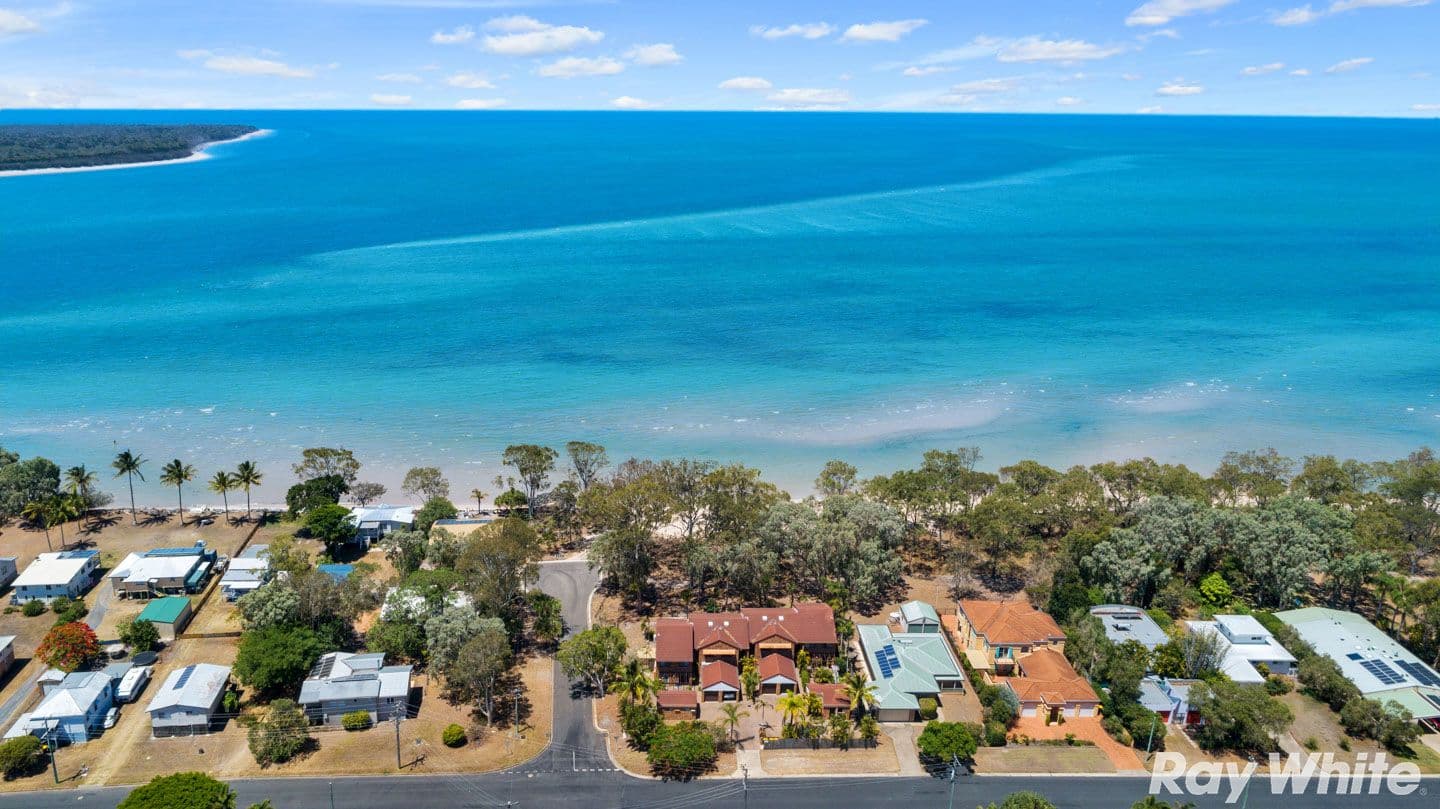 110 Burrum Street, Burrum Heads QLD 4659, Burrum Heads - Thumbnail 2