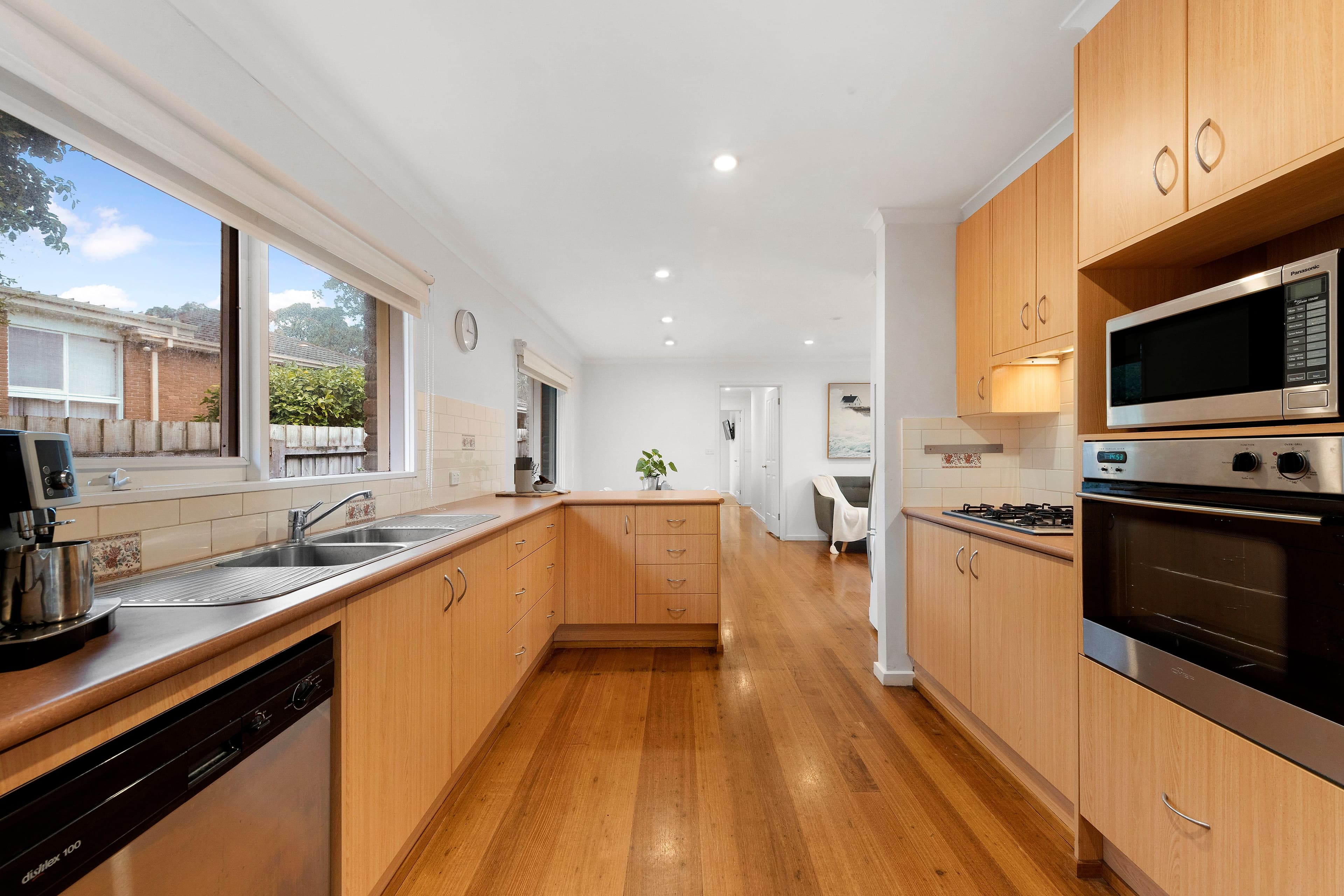 6 Miranda Place, Frankston VIC 3199, Frankston - Thumbnail 5