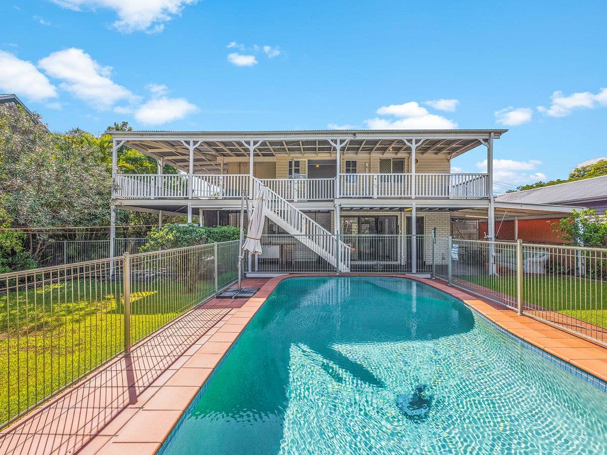 127 Honour Avenue, Chelmer QLD 4068, Chelmer - Thumbnail 2