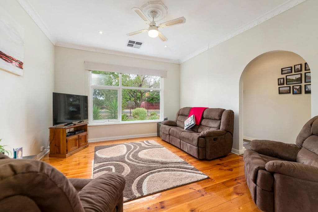 2 Popham Avenue, Gawler East SA 5118, Gawler East - Thumbnail 2