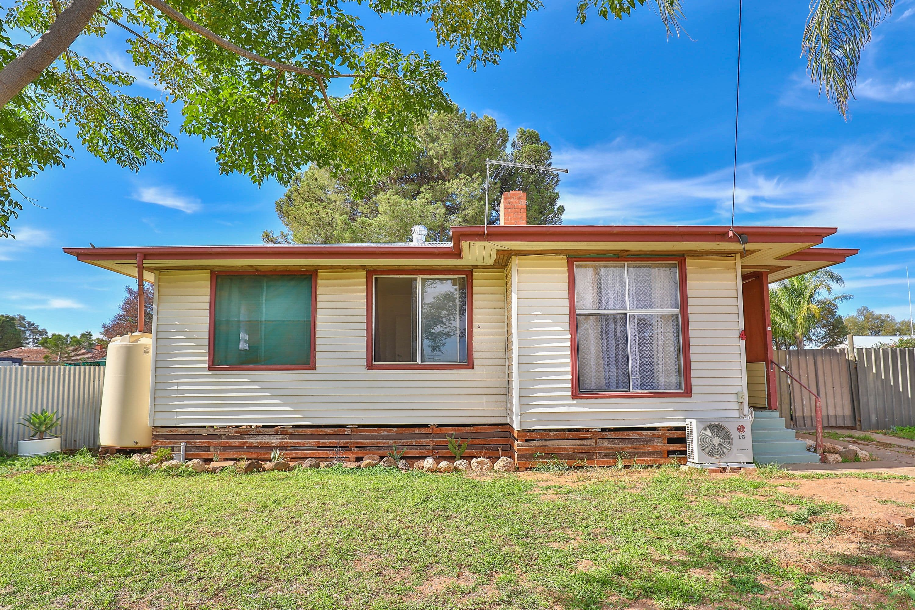 4 Murray Court, Red Cliffs VIC 3496, Red Cliffs - Image 1