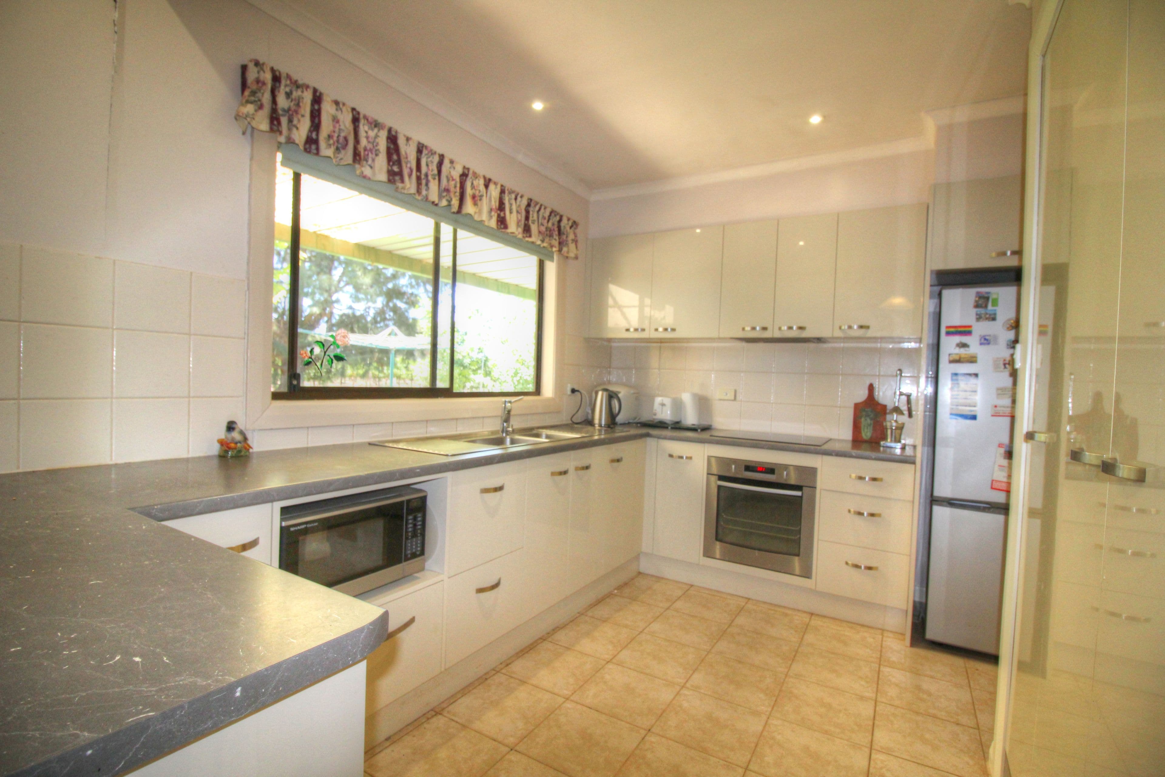 429 Kulkyne Street, Renmark SA 5341, Renmark West - Thumbnail 4