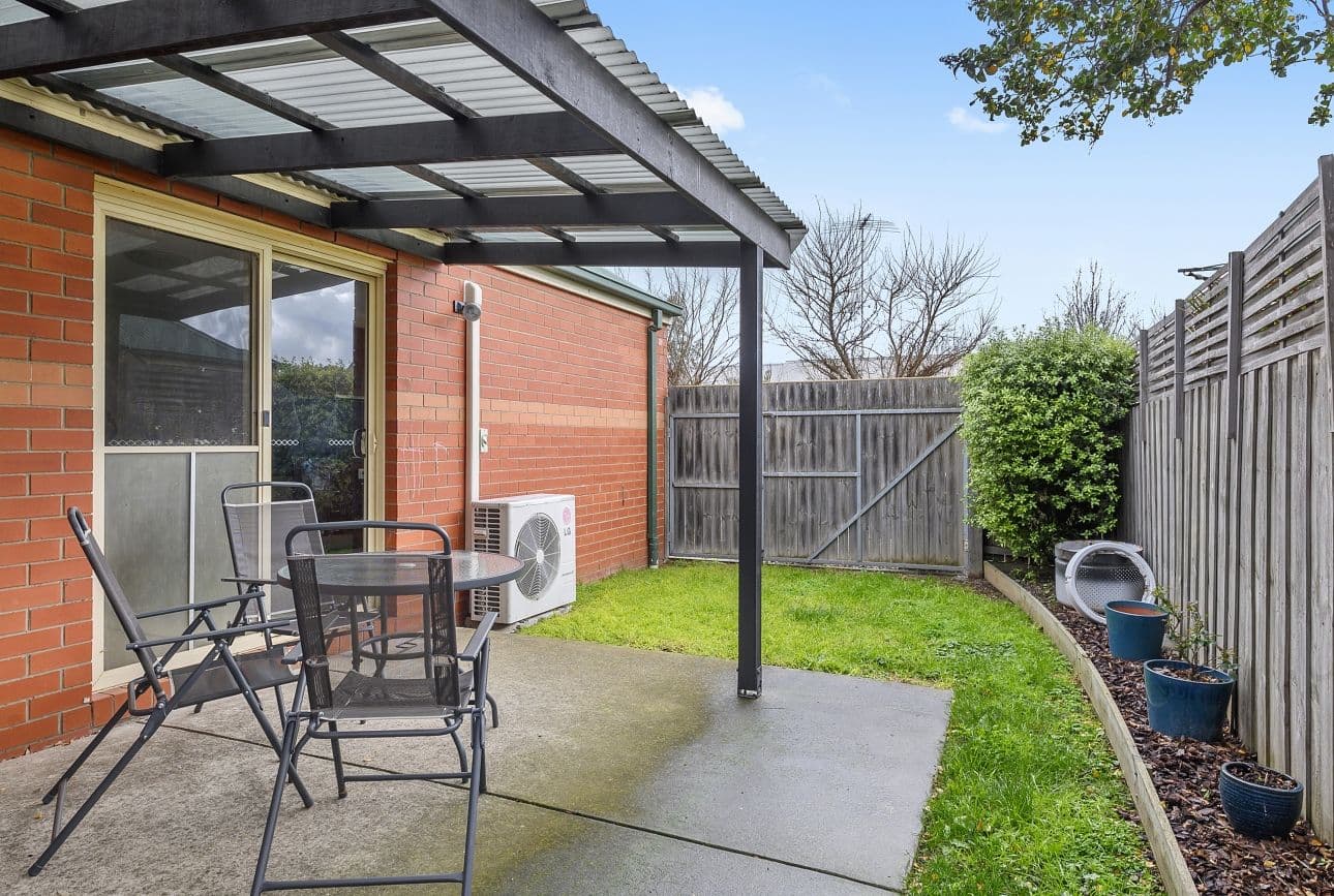 32 Myrtle Grove, North Shore VIC 3214, North Shore - Thumbnail 6