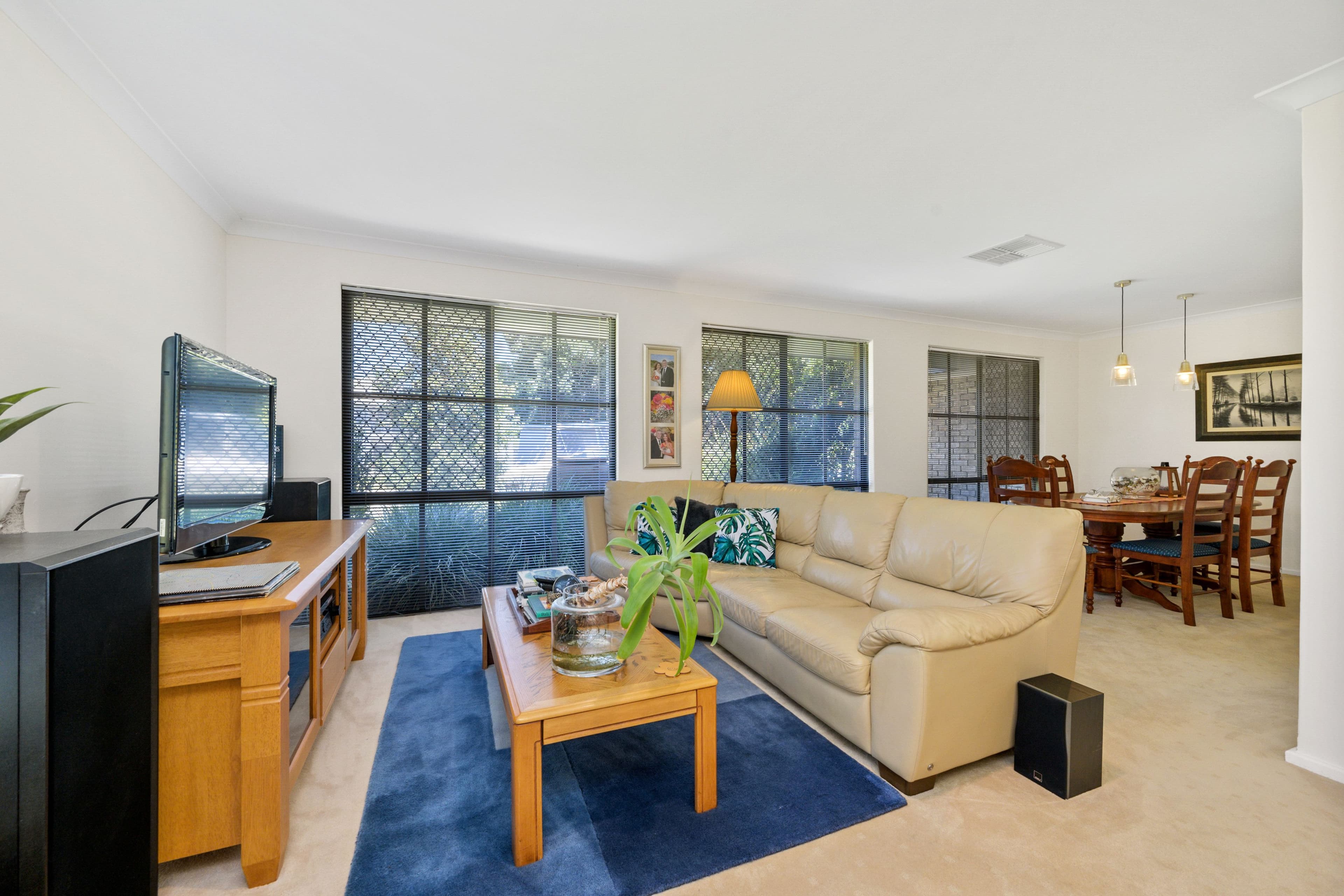16 Henderson Drive, Kallaroo WA 6025, Kallaroo - Thumbnail 7