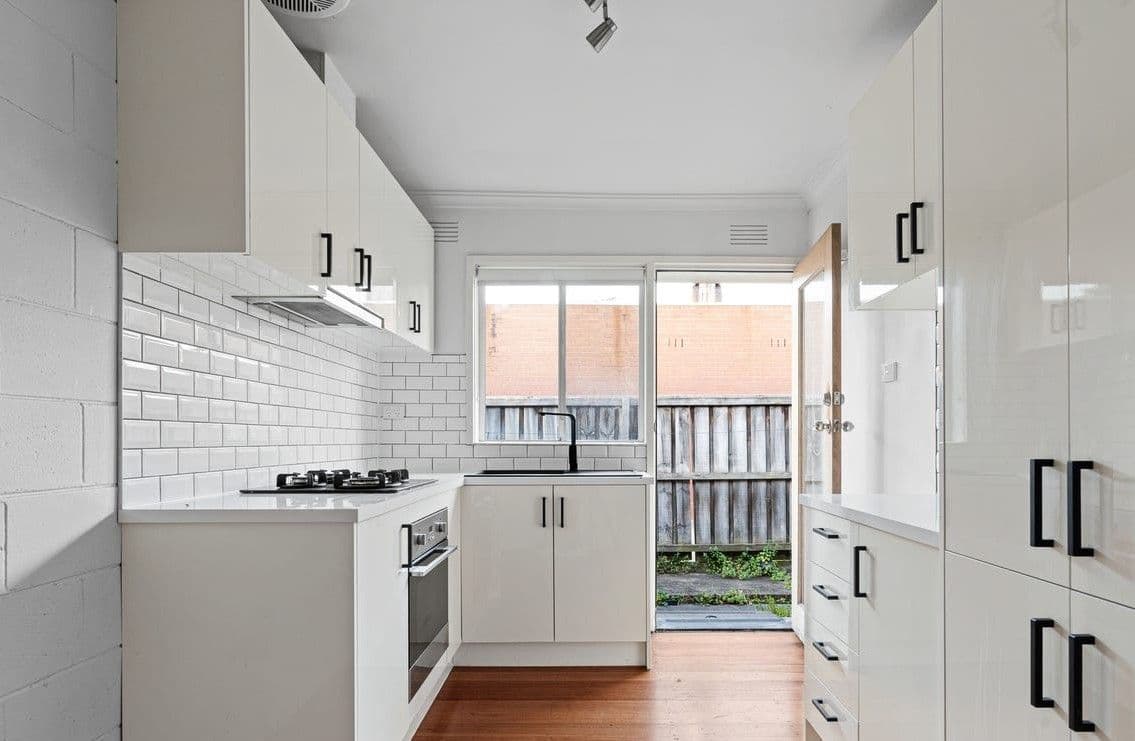 1/88 McFadzean Avenue, Reservoir VIC 3073, Reservoir - Thumbnail 8