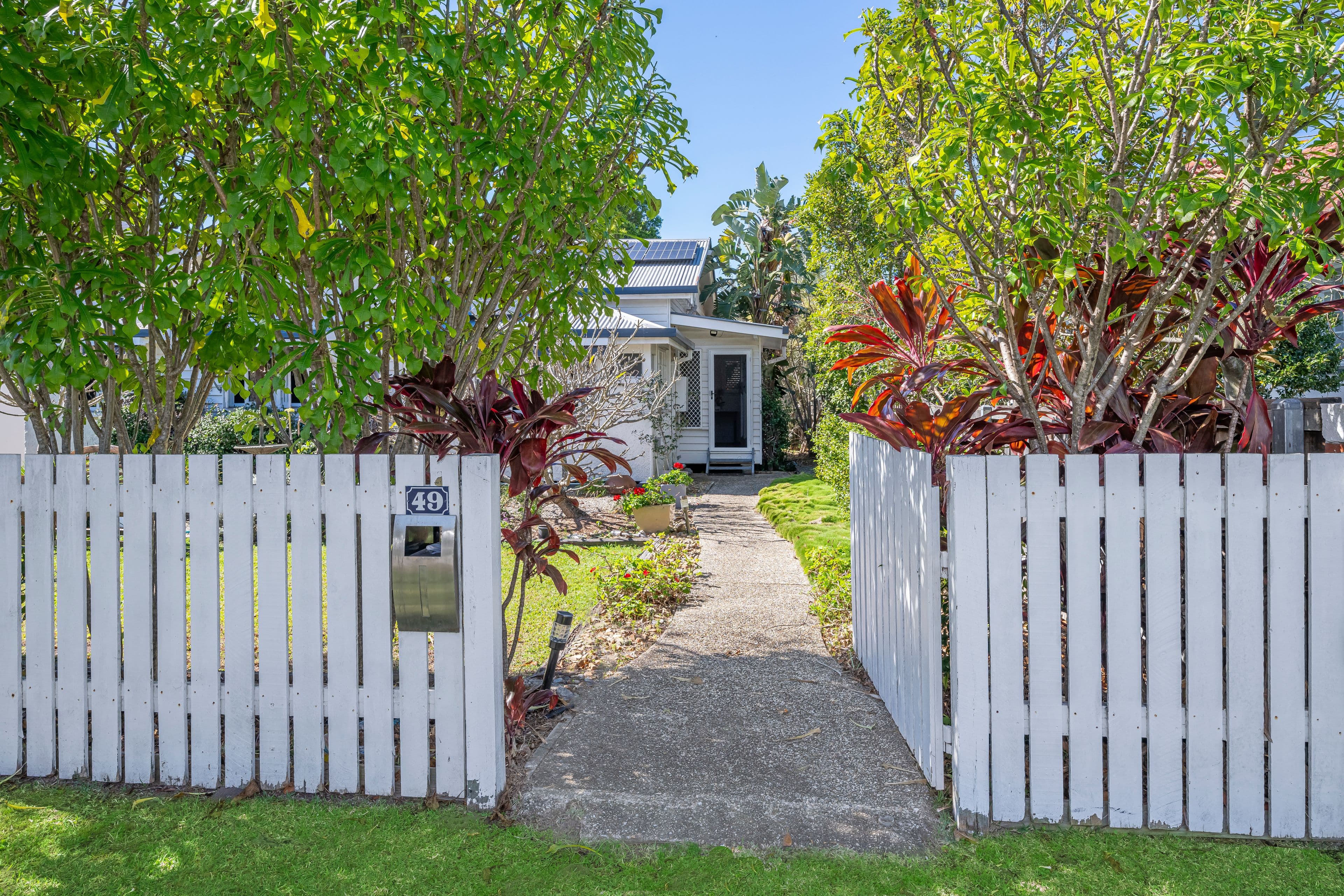 49 Woodville Street, Hendra QLD 4011, Hendra - Thumbnail 2