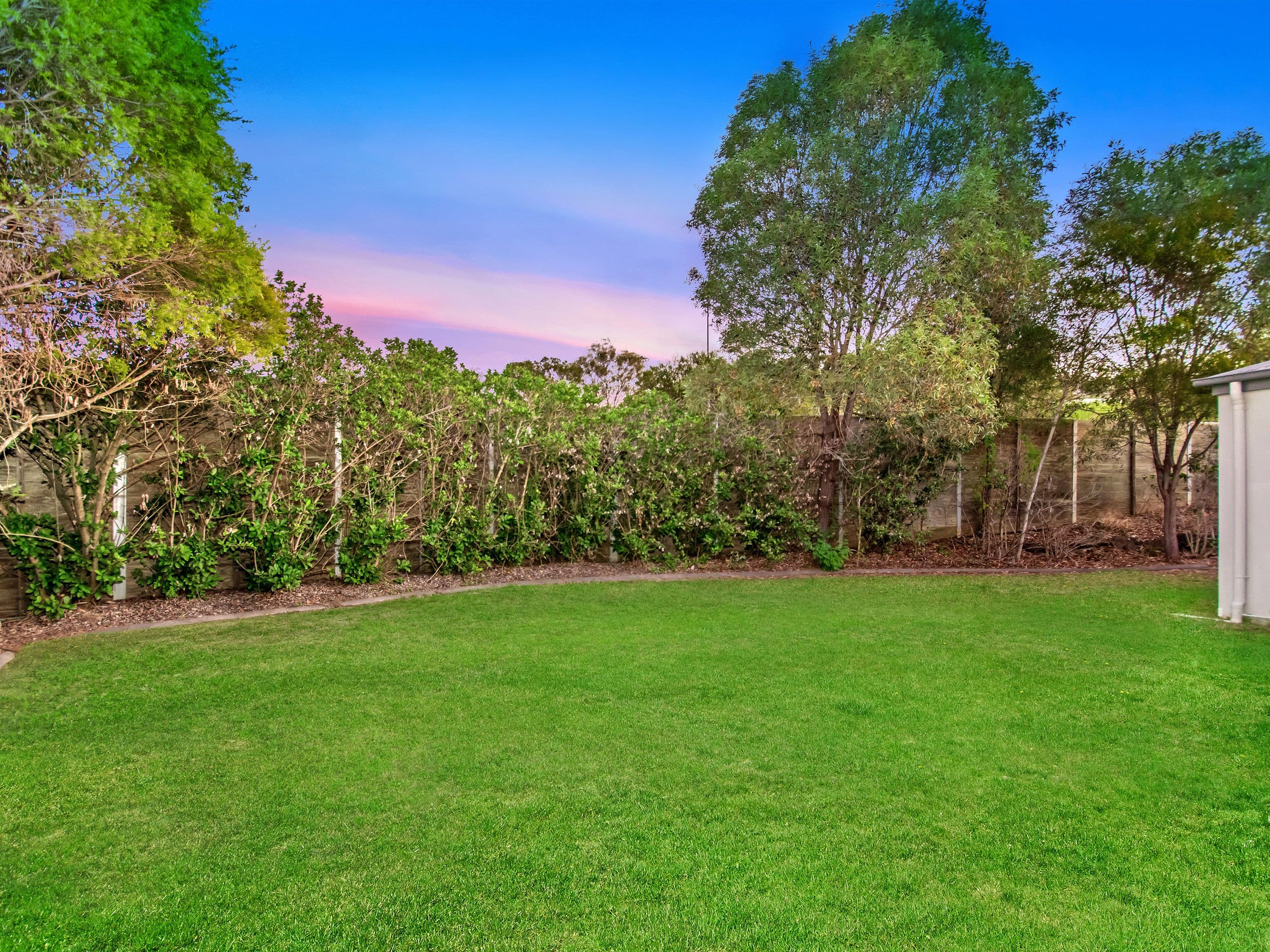 18 Silver Dawn Crescent, Oxenford QLD 4210, Oxenford - Thumbnail 3