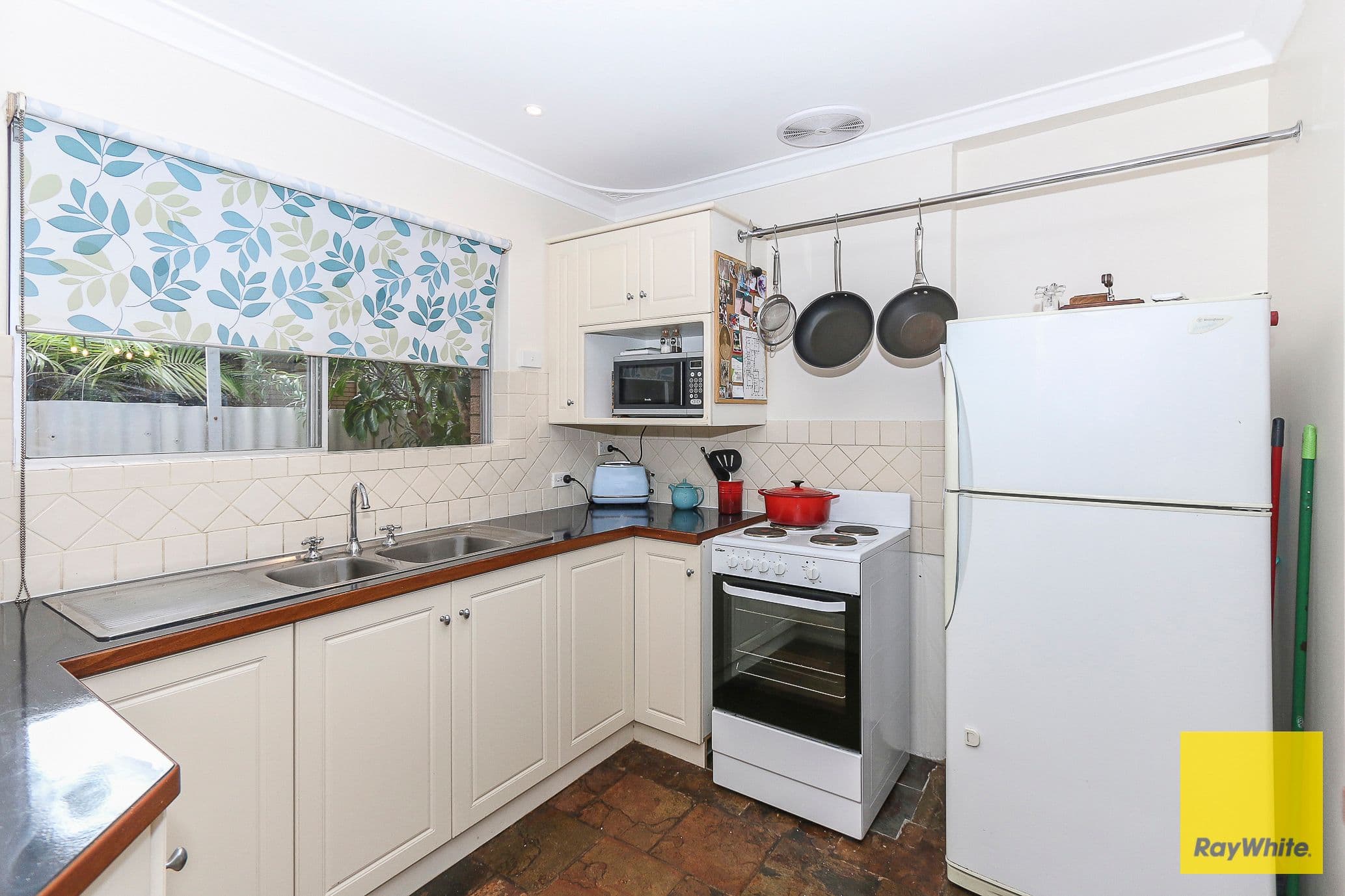 40 Urawa Road, Duncraig WA 6023, Duncraig - Thumbnail 7