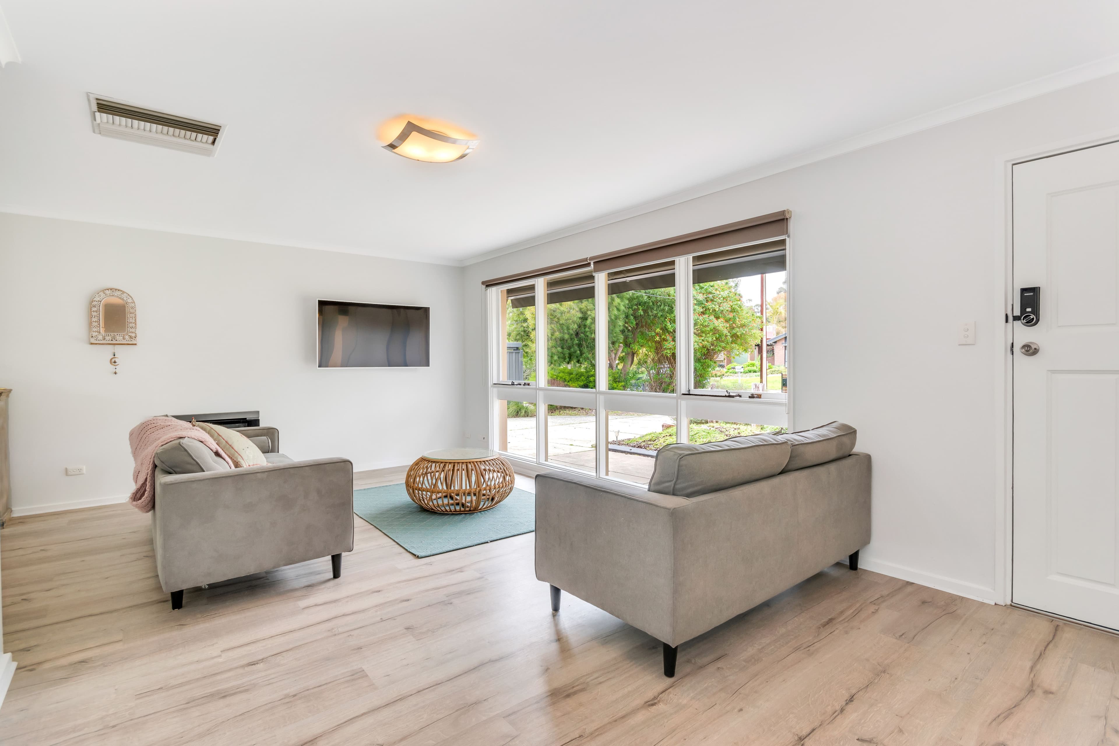 18 Dew Street, Aberfoyle Park SA 5159, Aberfoyle Park - Thumbnail 4
