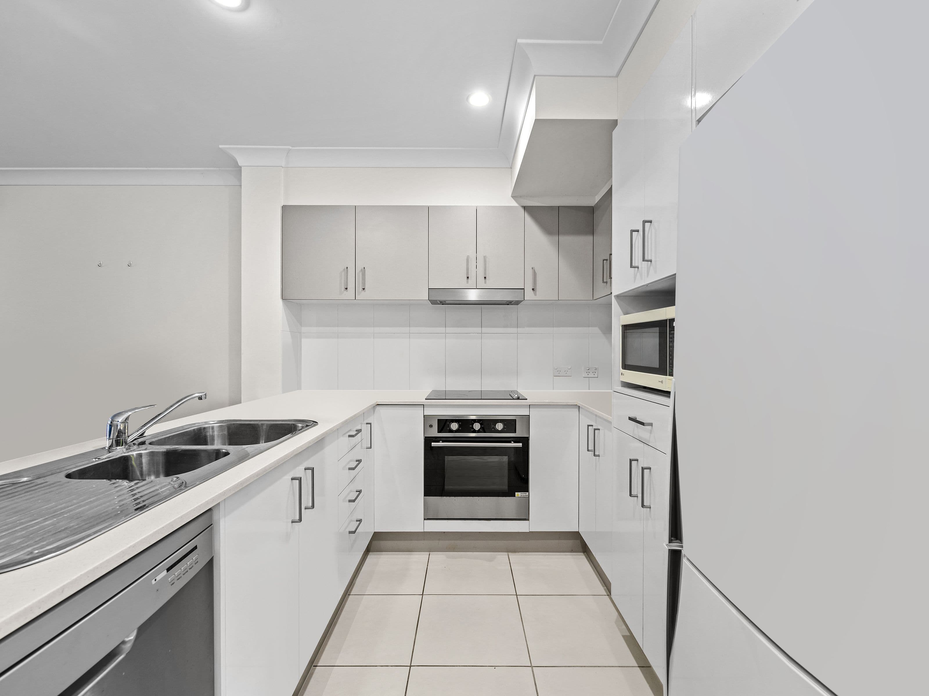 131 Rockfield Road, Doolandella QLD 4077, Doolandella - Thumbnail 2
