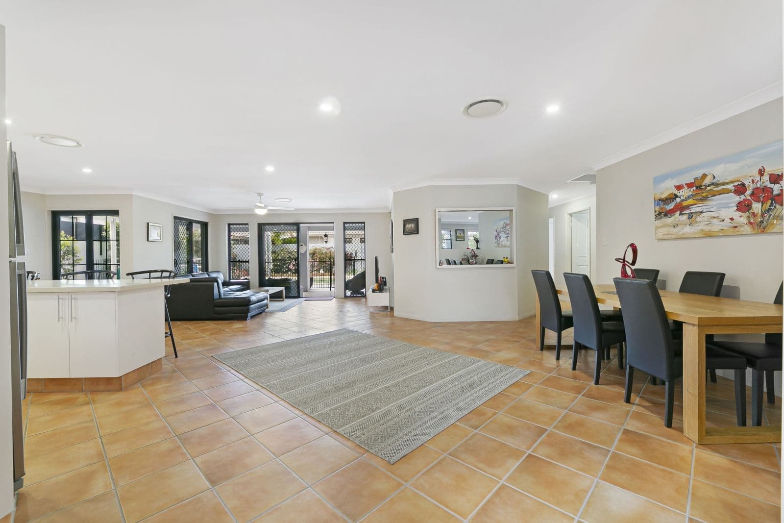 5 Orpington Court, Arundel QLD 4214, Arundel - Thumbnail 6