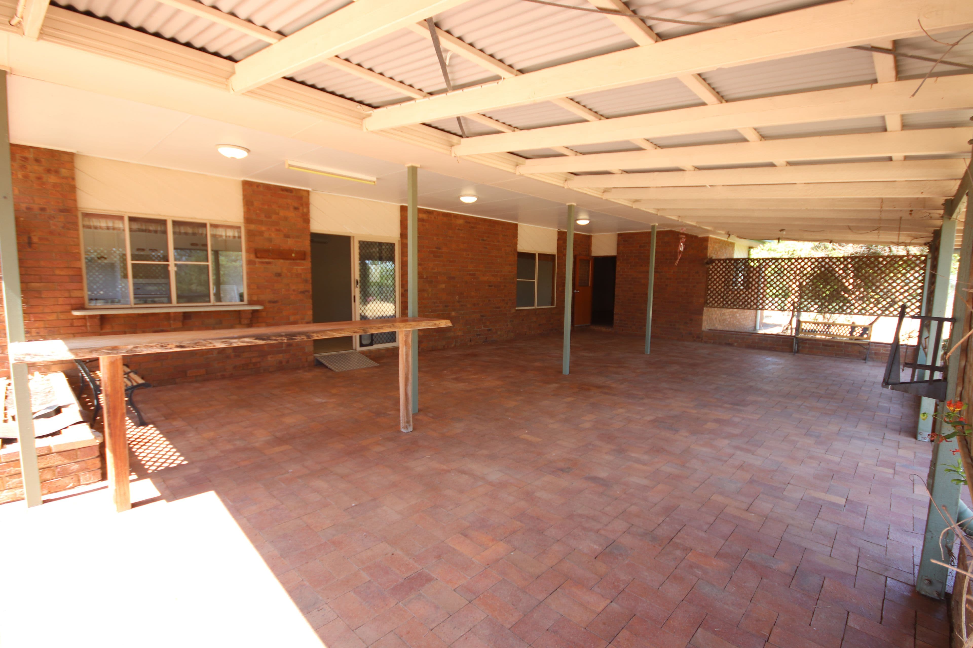 20364 Burnett Highway, Mundubbera QLD 4626, Mundubbera - Image 1