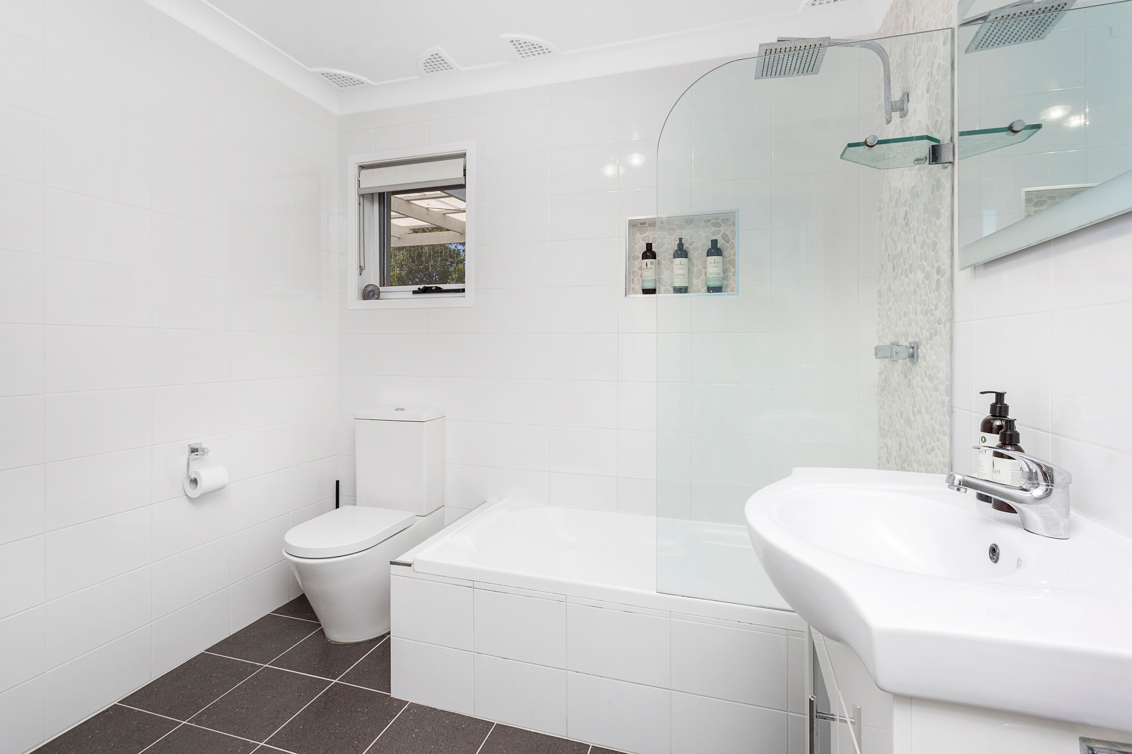 44 Kiarama Avenue, Kiama Downs - Thumbnail 6
