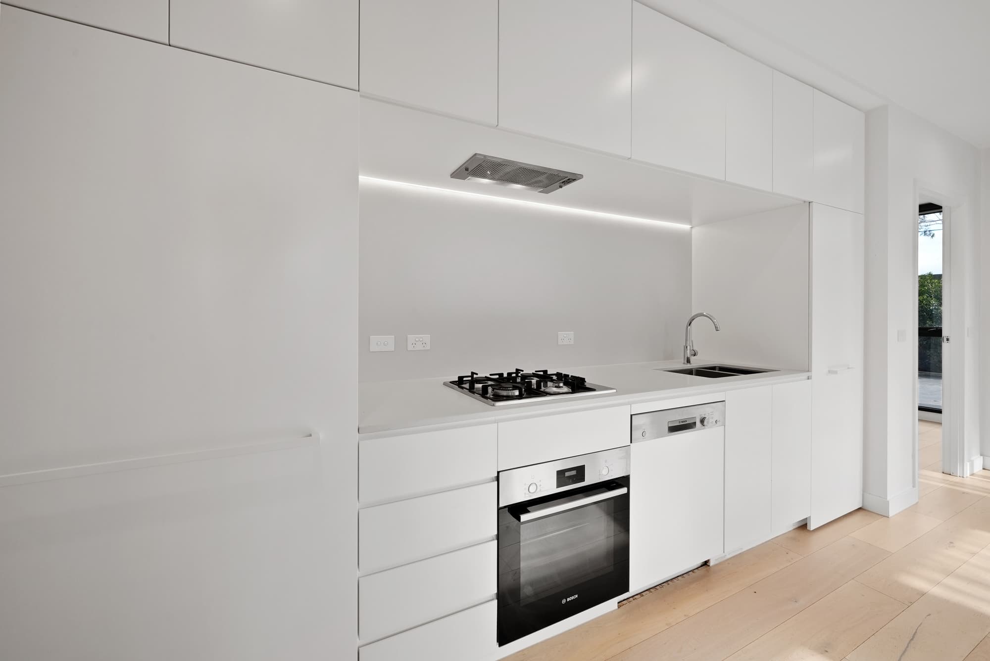 121/1 Sergeant Street, Blackburn - Thumbnail 7