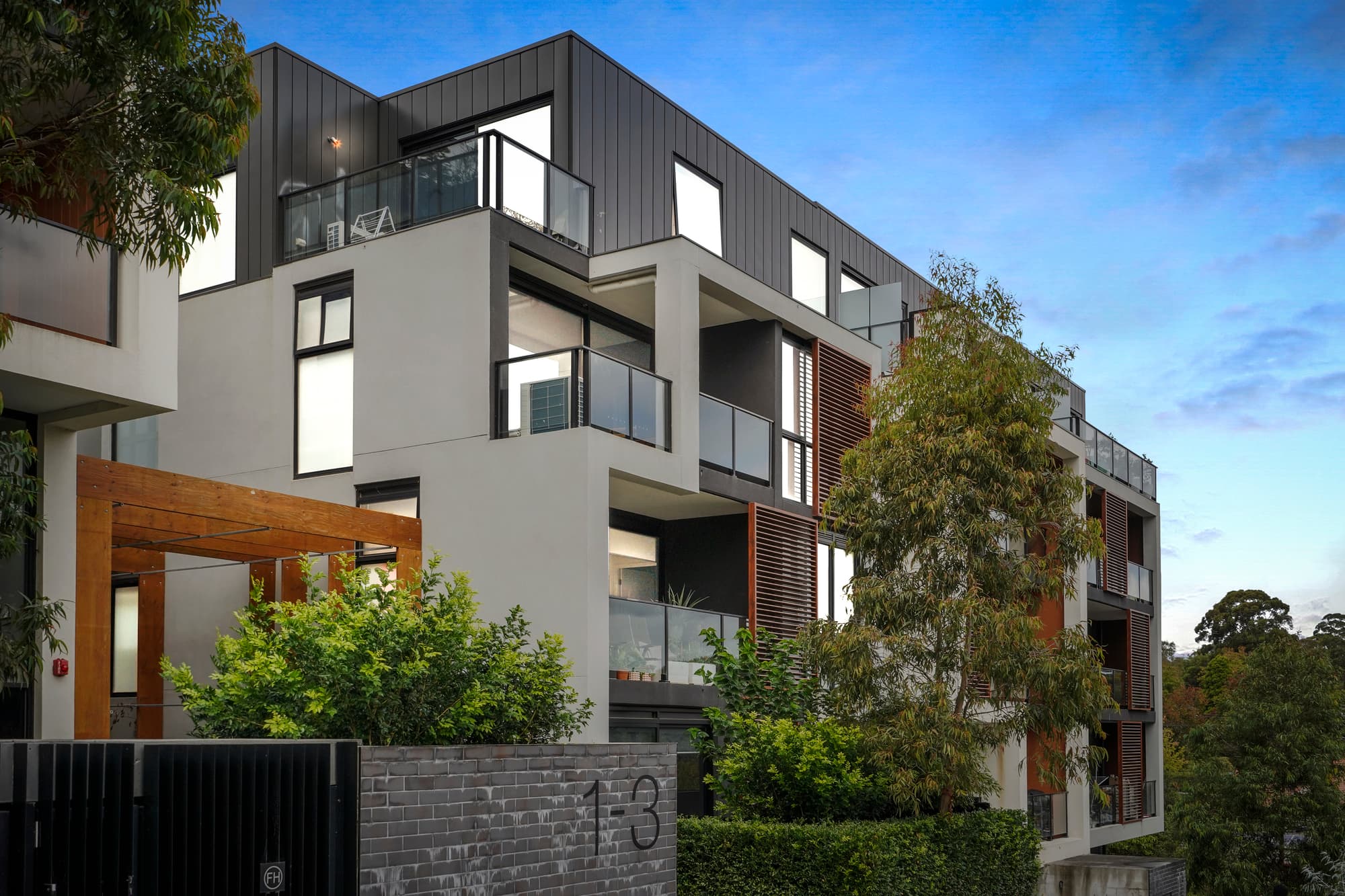 121/1 Sergeant Street, Blackburn - Image 1