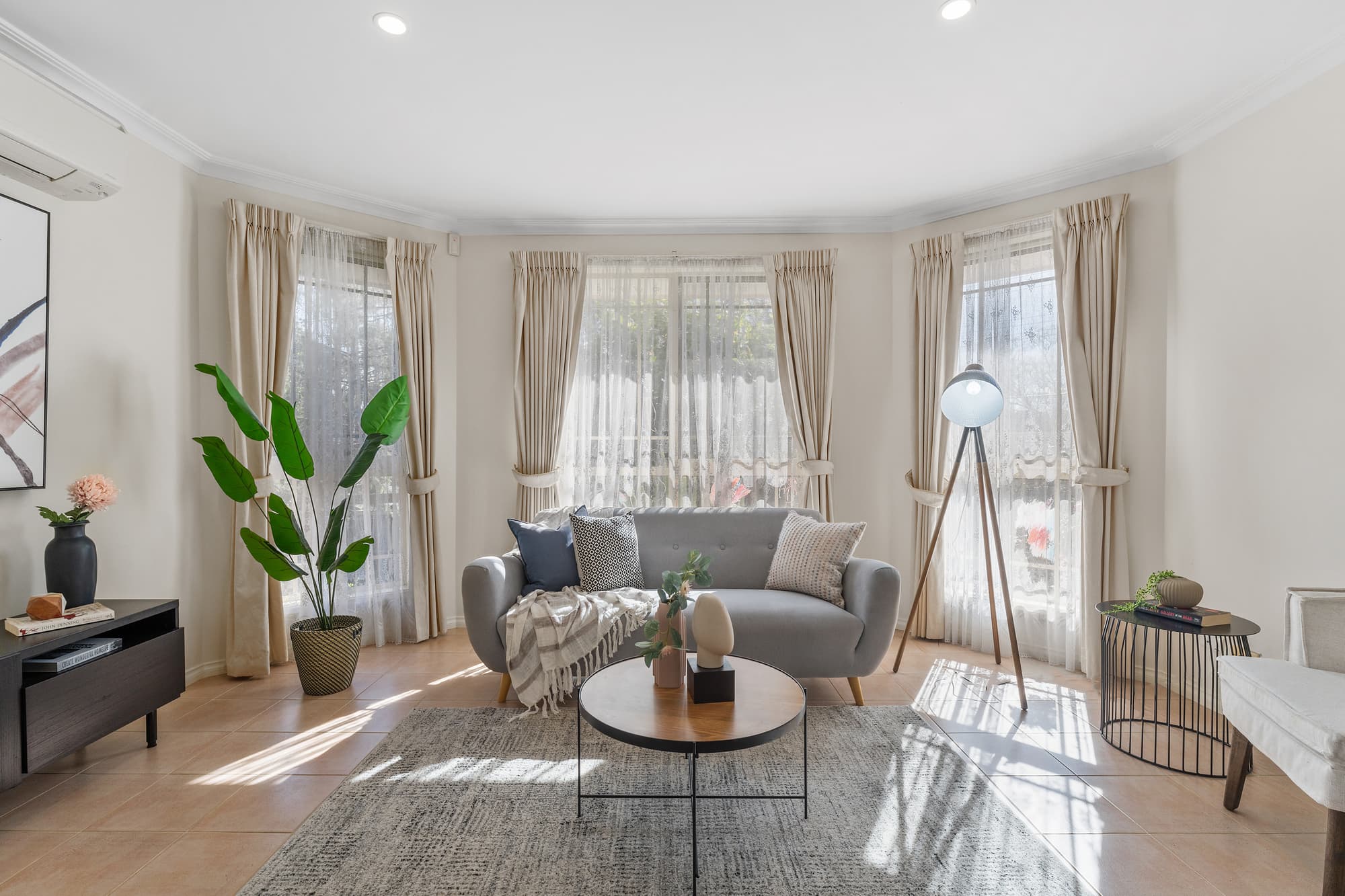 10 Chapman Street, Blackburn North - Thumbnail 2