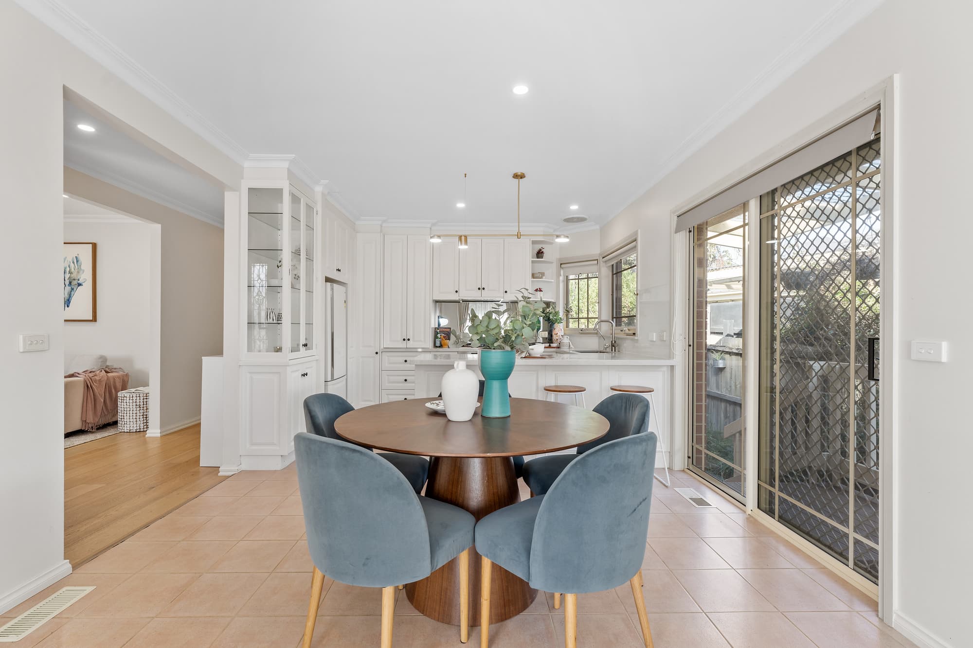 10 Chapman Street, Blackburn North - Thumbnail 4