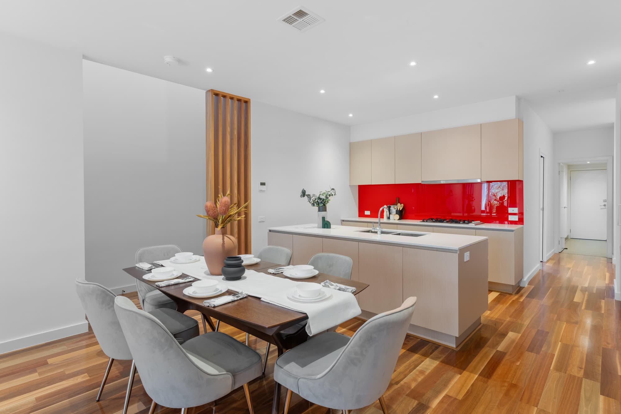 23 Charlottes Way, Forest Hill - Thumbnail 8