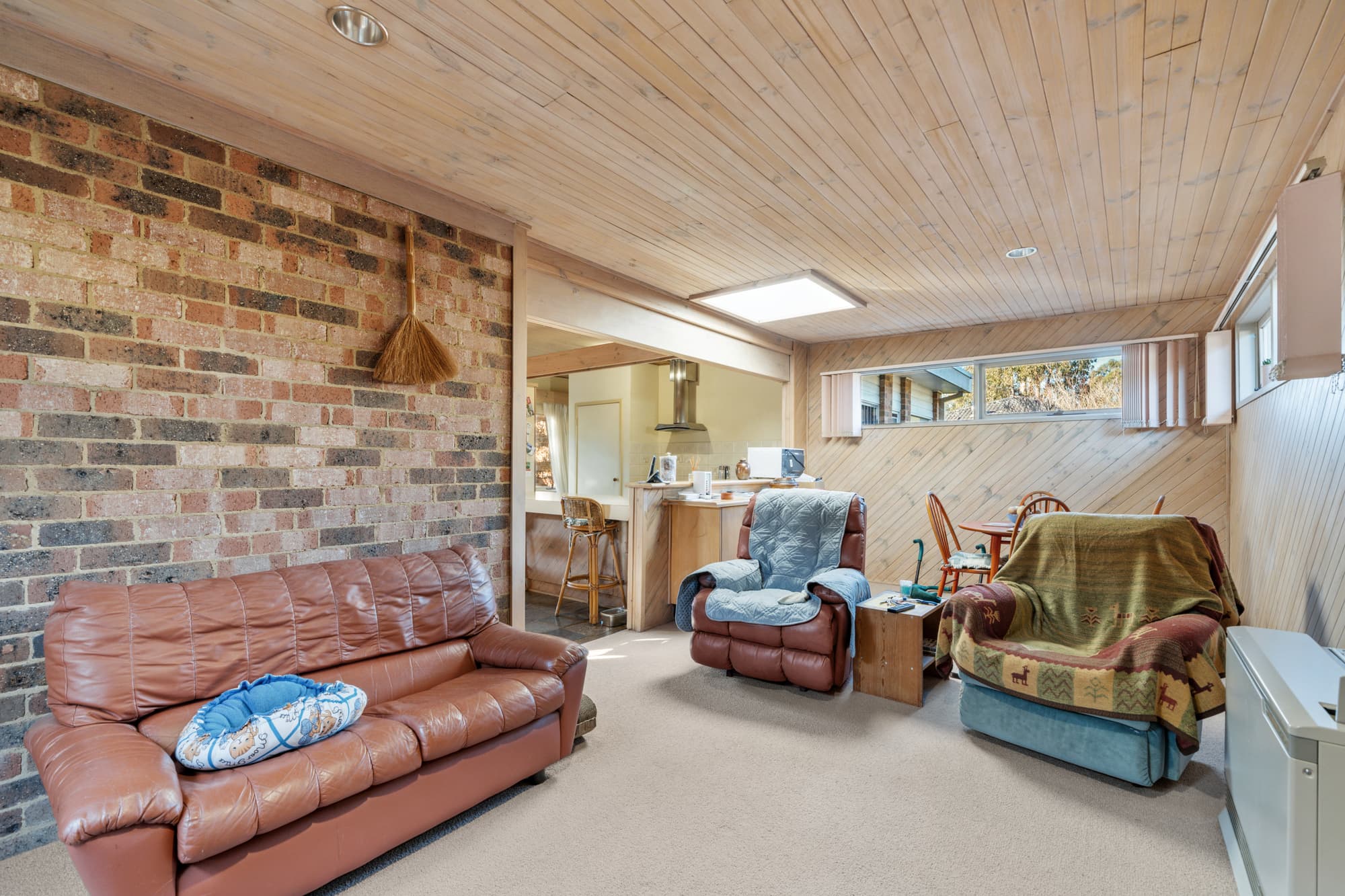 5 Selby Court, Croydon North - Thumbnail 4