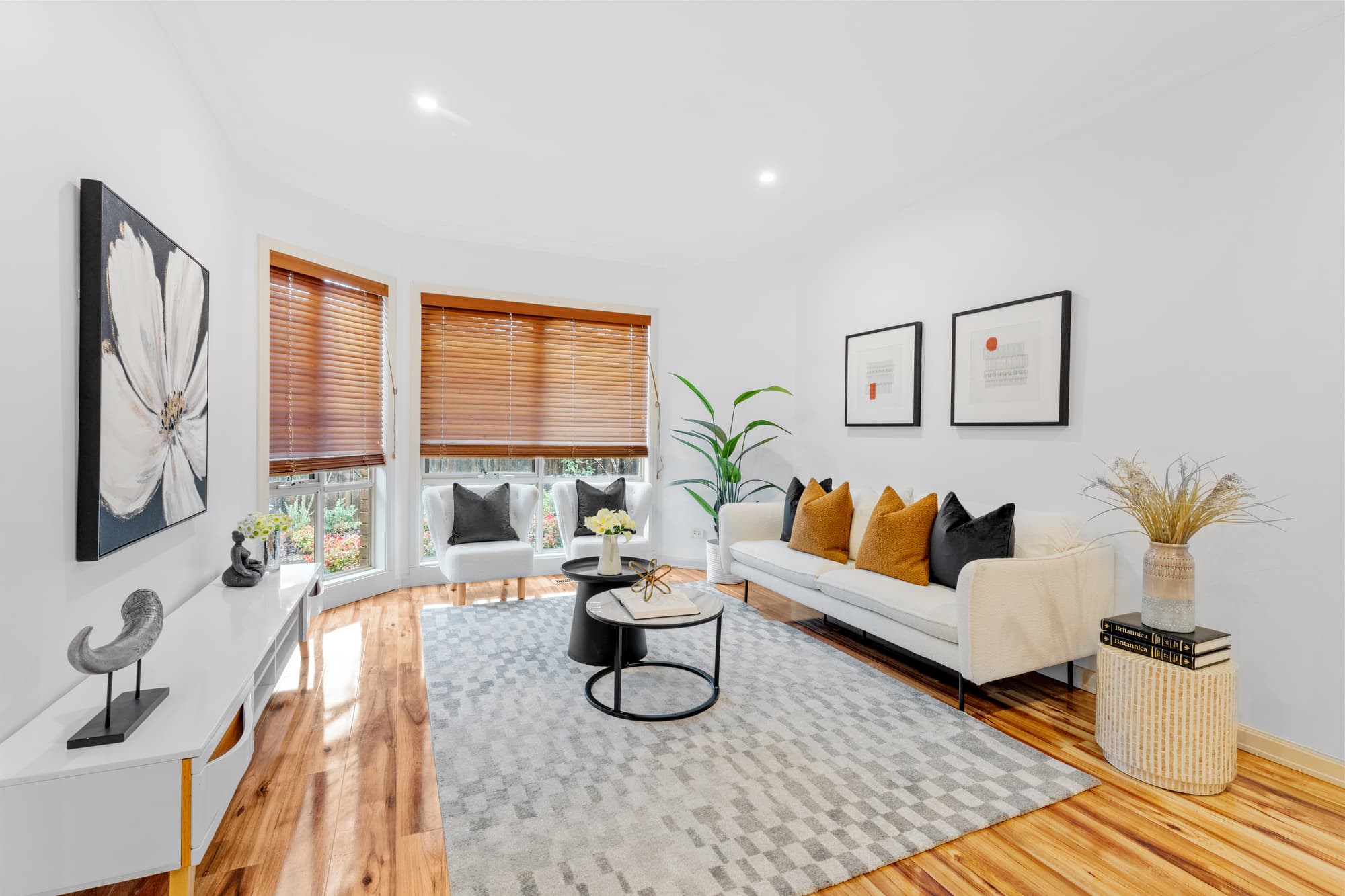 2/378 Belmore Road, Mont Albert North - Thumbnail 2