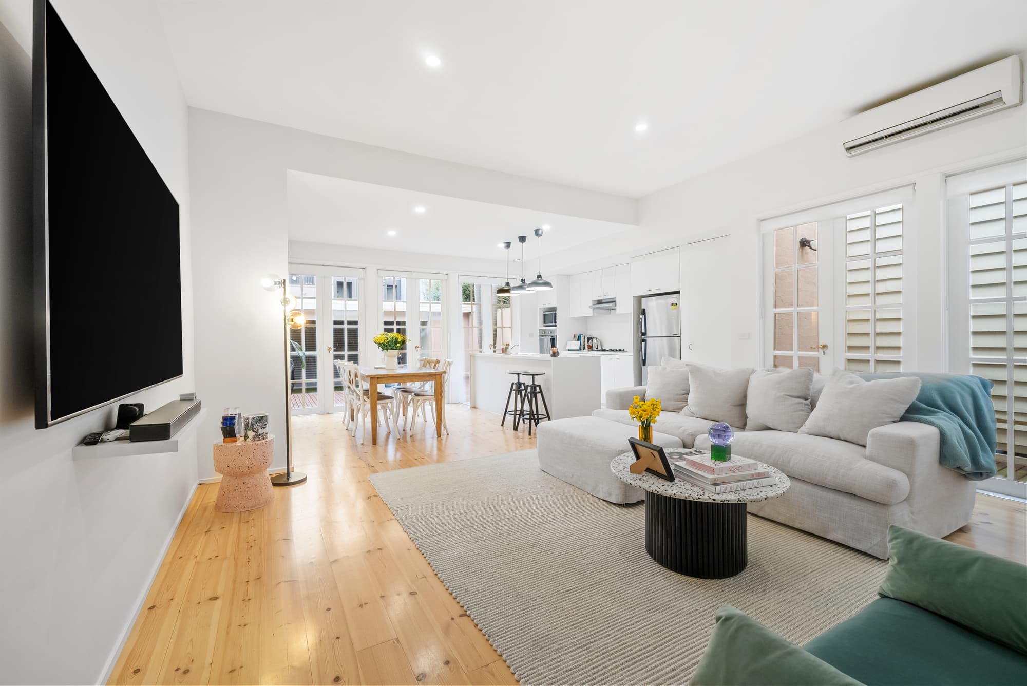 28 Sercombe Grove, Hawthorn - Thumbnail 2
