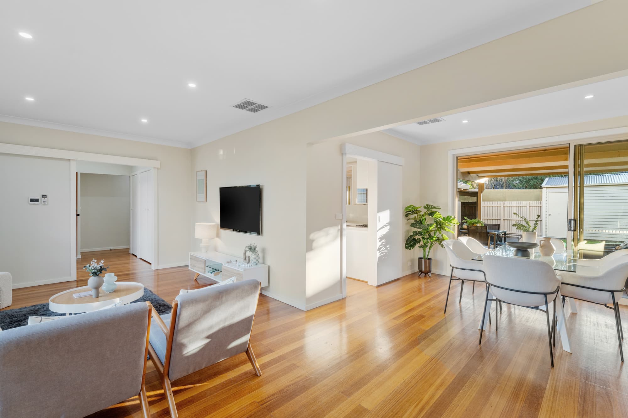 1 Taurus Road, Doncaster East - Thumbnail 5