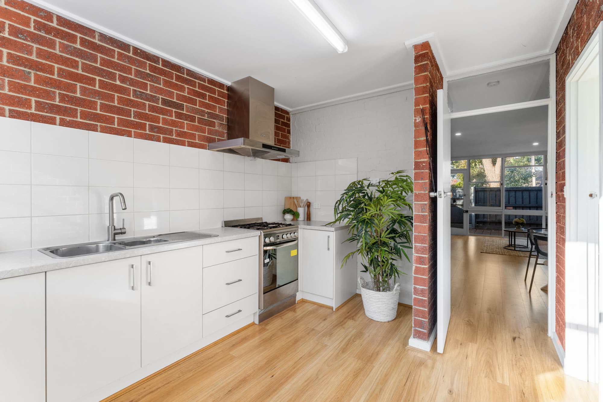 9/28-36 James Street, Box Hill - Thumbnail 7