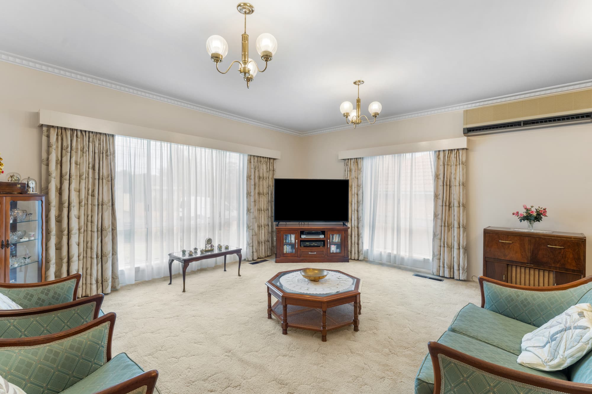 26 Toogoods Rise, Box Hill North - Thumbnail 2