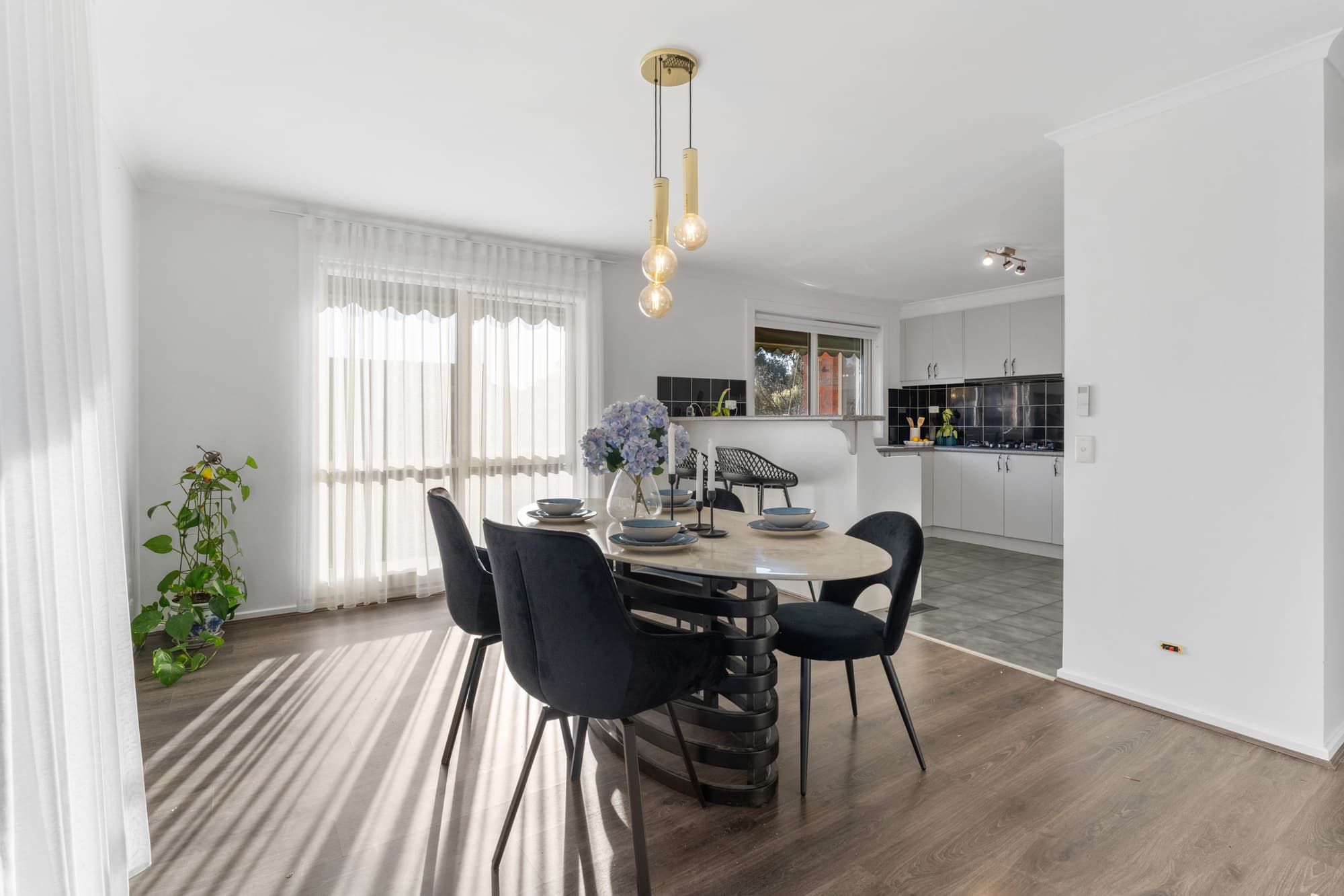 6 Stringybark Close, Forest Hill - Thumbnail 7