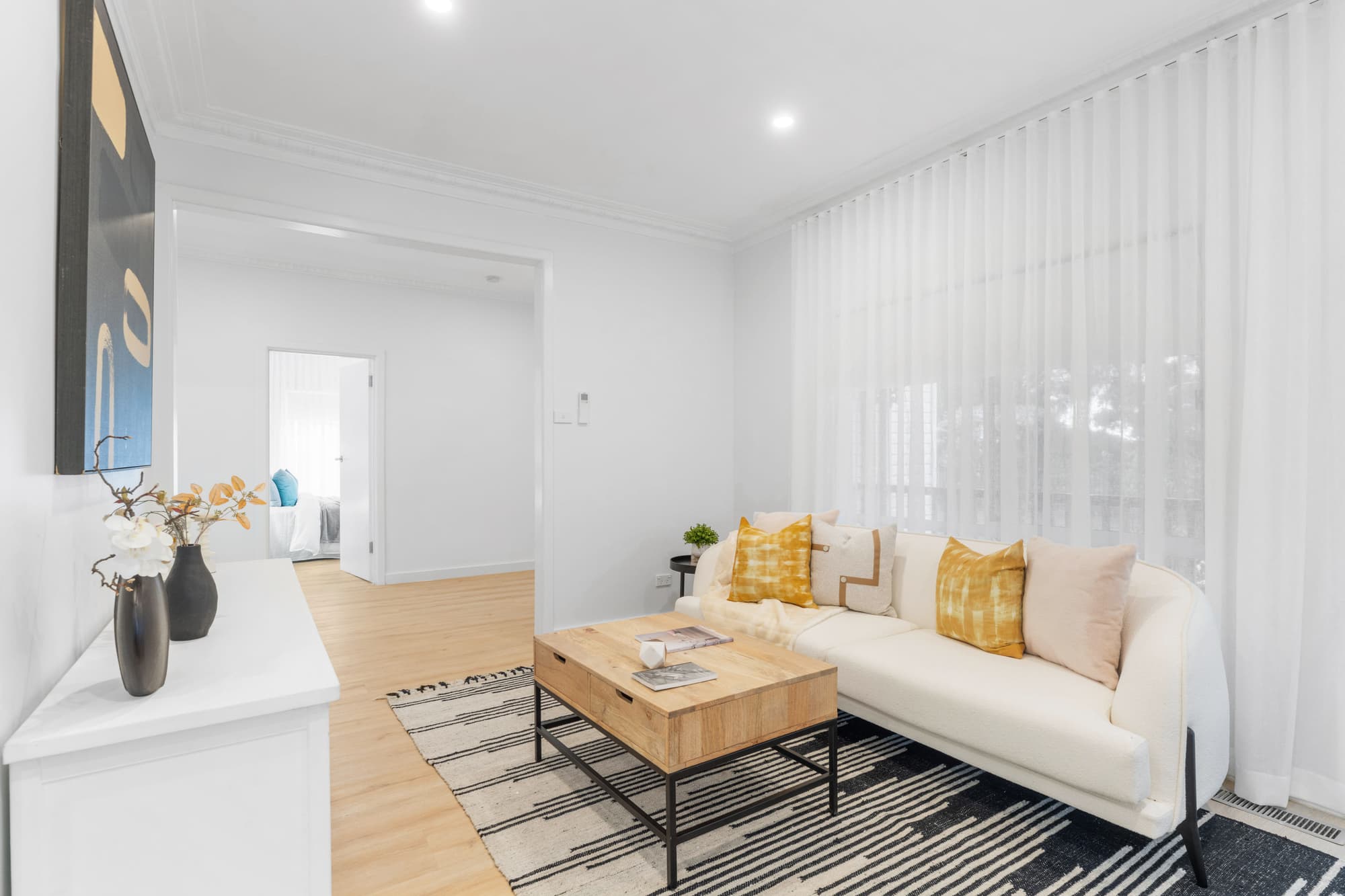 1/702 Whitehorse Road, Mitcham - Thumbnail 4