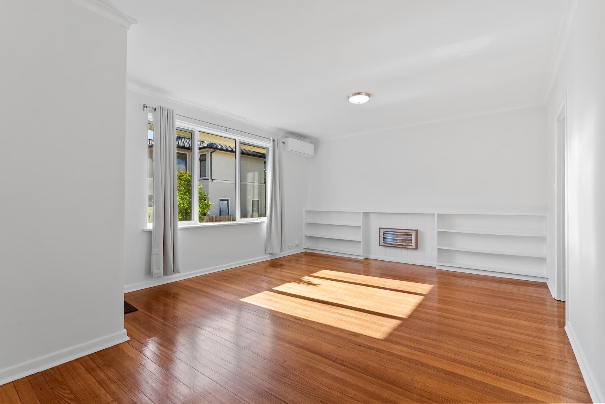3/2 Allison Road, Mont Albert North - Thumbnail 4