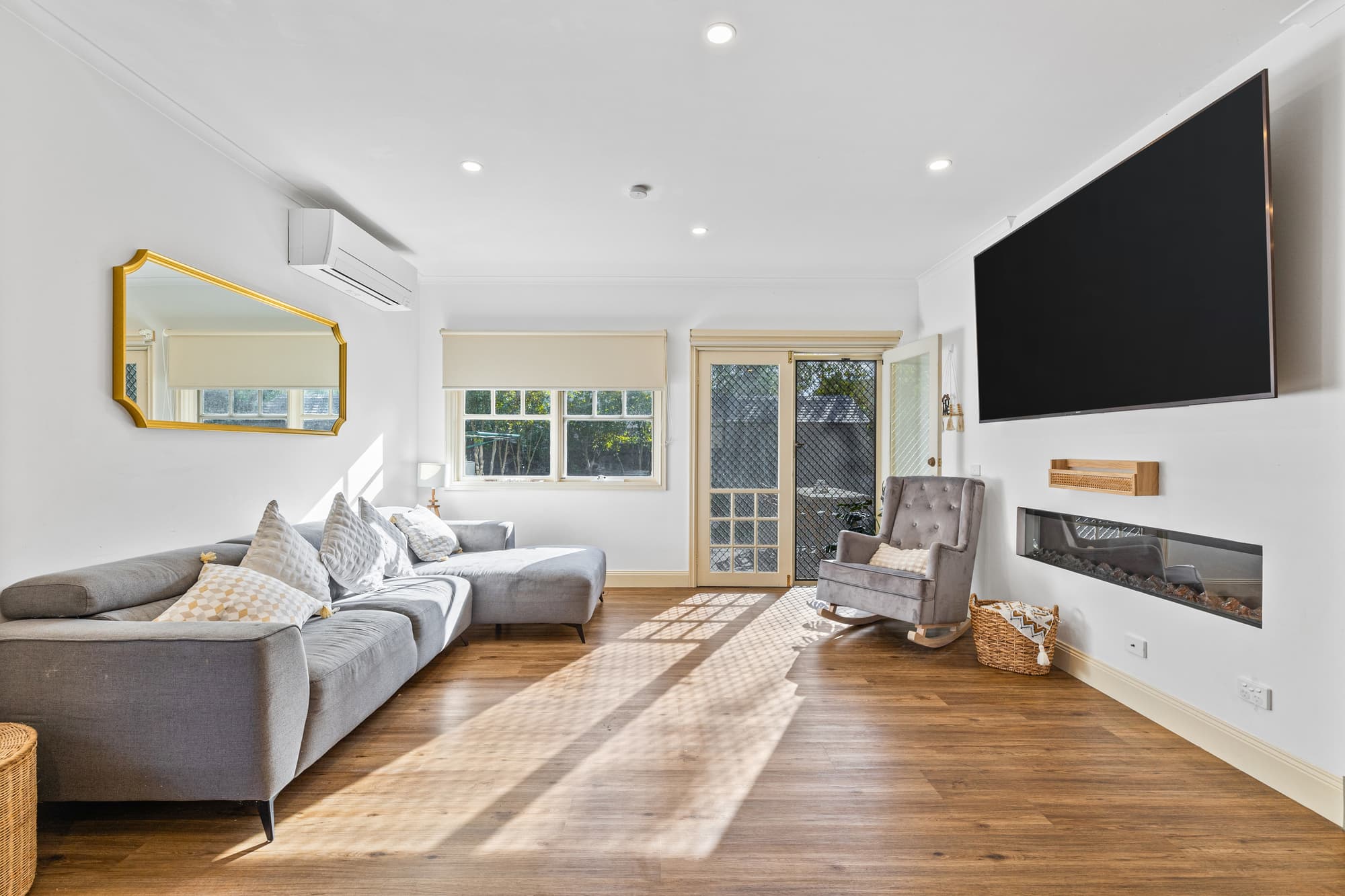 11 Kangerong Road, Box Hill - Thumbnail 3