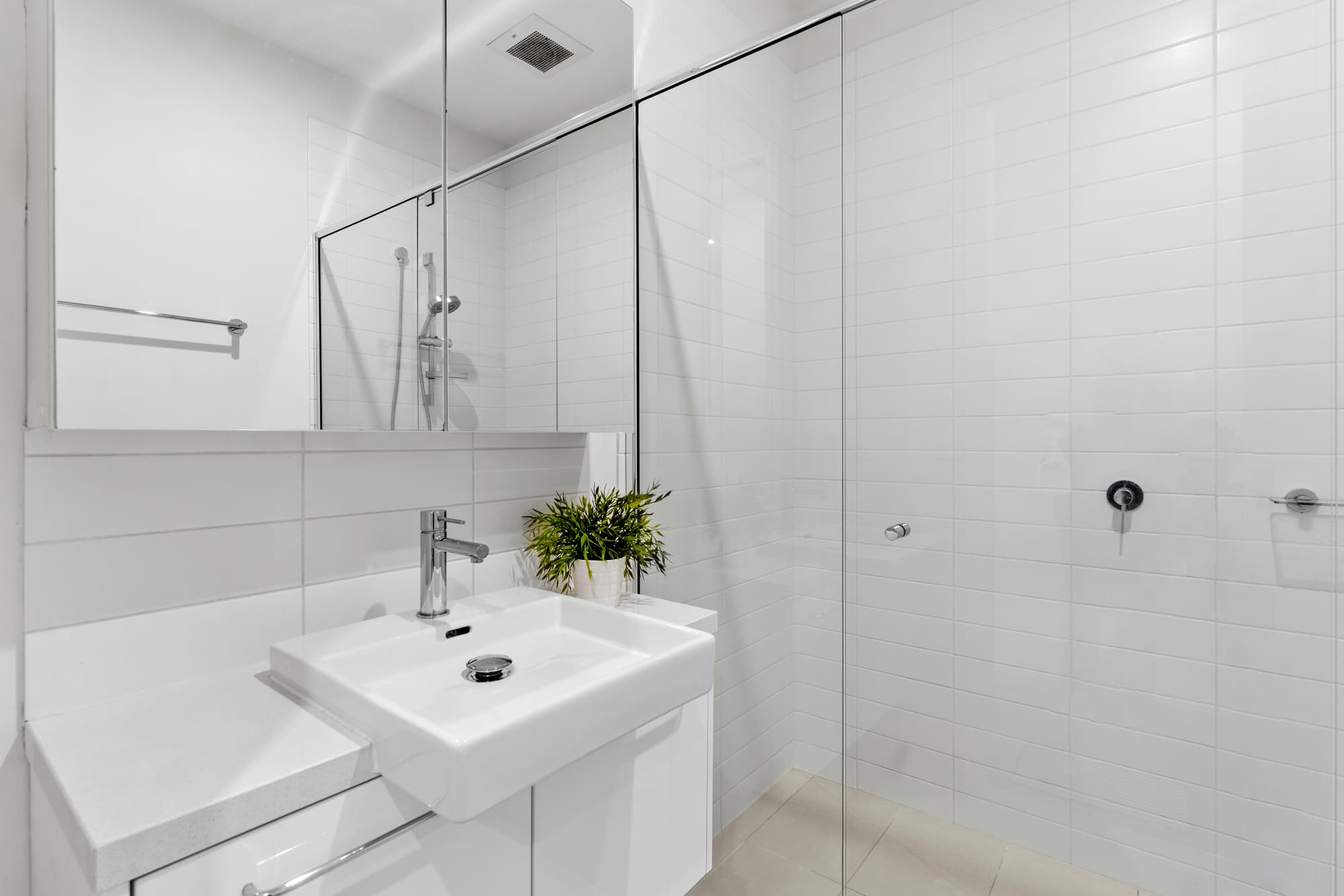 63A Surrey Road, Blackburn North - Thumbnail 7