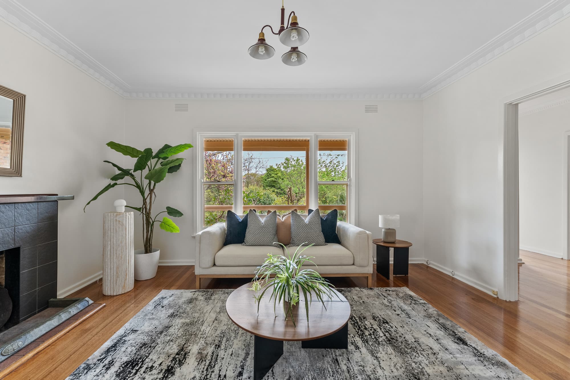 27 Gunyah Road, Blackburn North - Thumbnail 4
