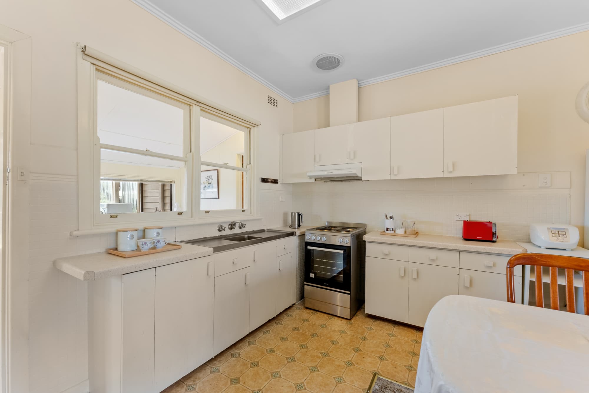 13 Sussex Street, Blackburn North - Thumbnail 7