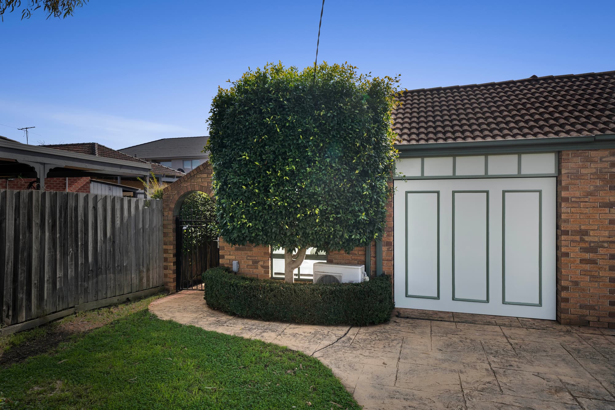 3 Vicki Street, Blackburn South - Image 1