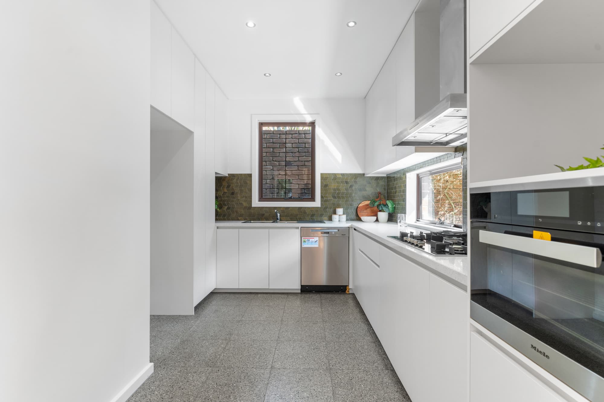 2A Arcadia Street, Box Hill South - Thumbnail 6
