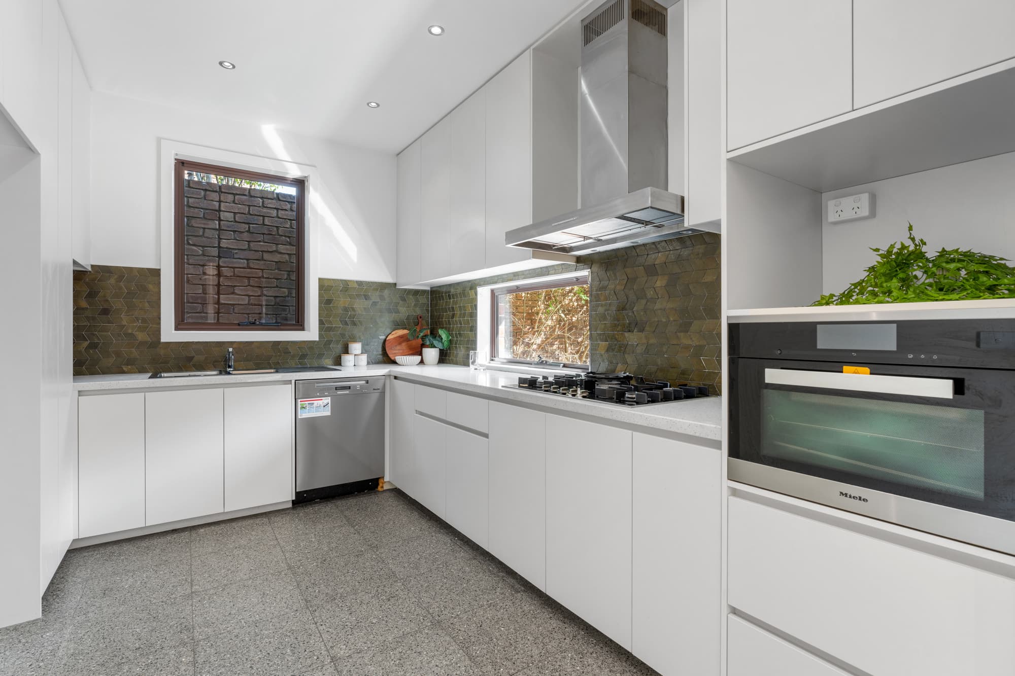 2A Arcadia Street, Box Hill South - Thumbnail 5