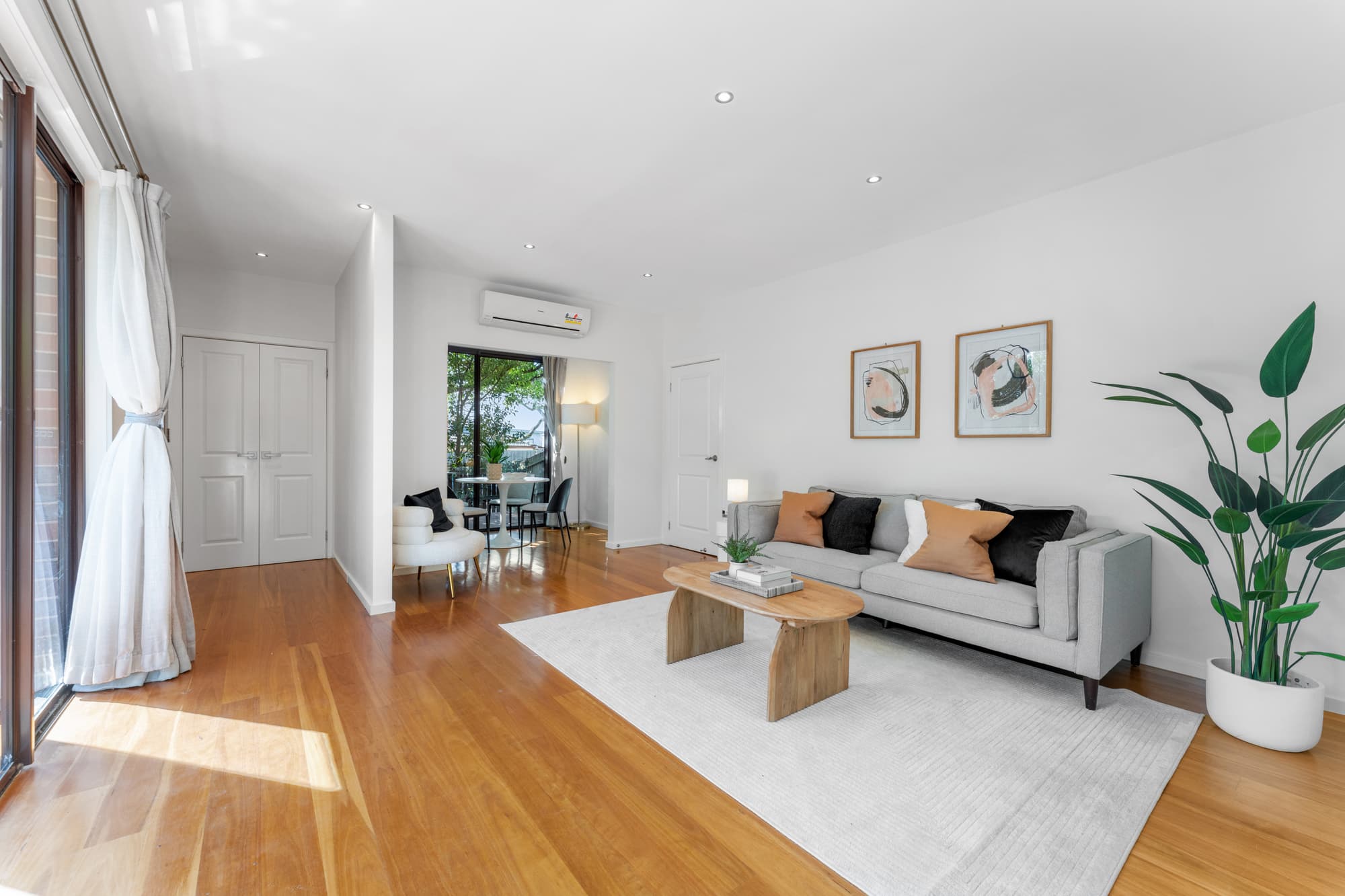 2A Arcadia Street, Box Hill South - Thumbnail 2
