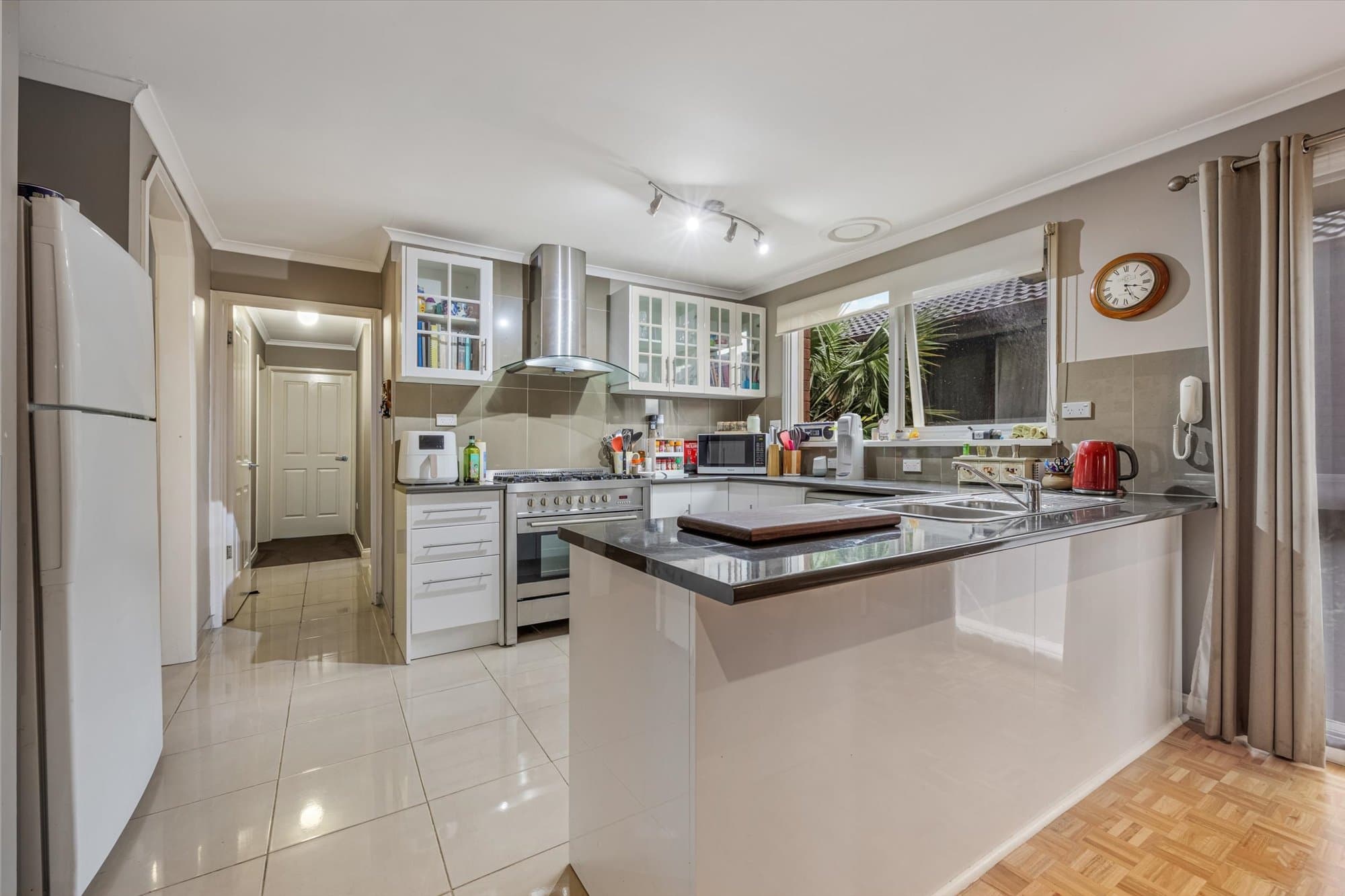55 Mildura Crescent, Endeavour Hills - Thumbnail 6