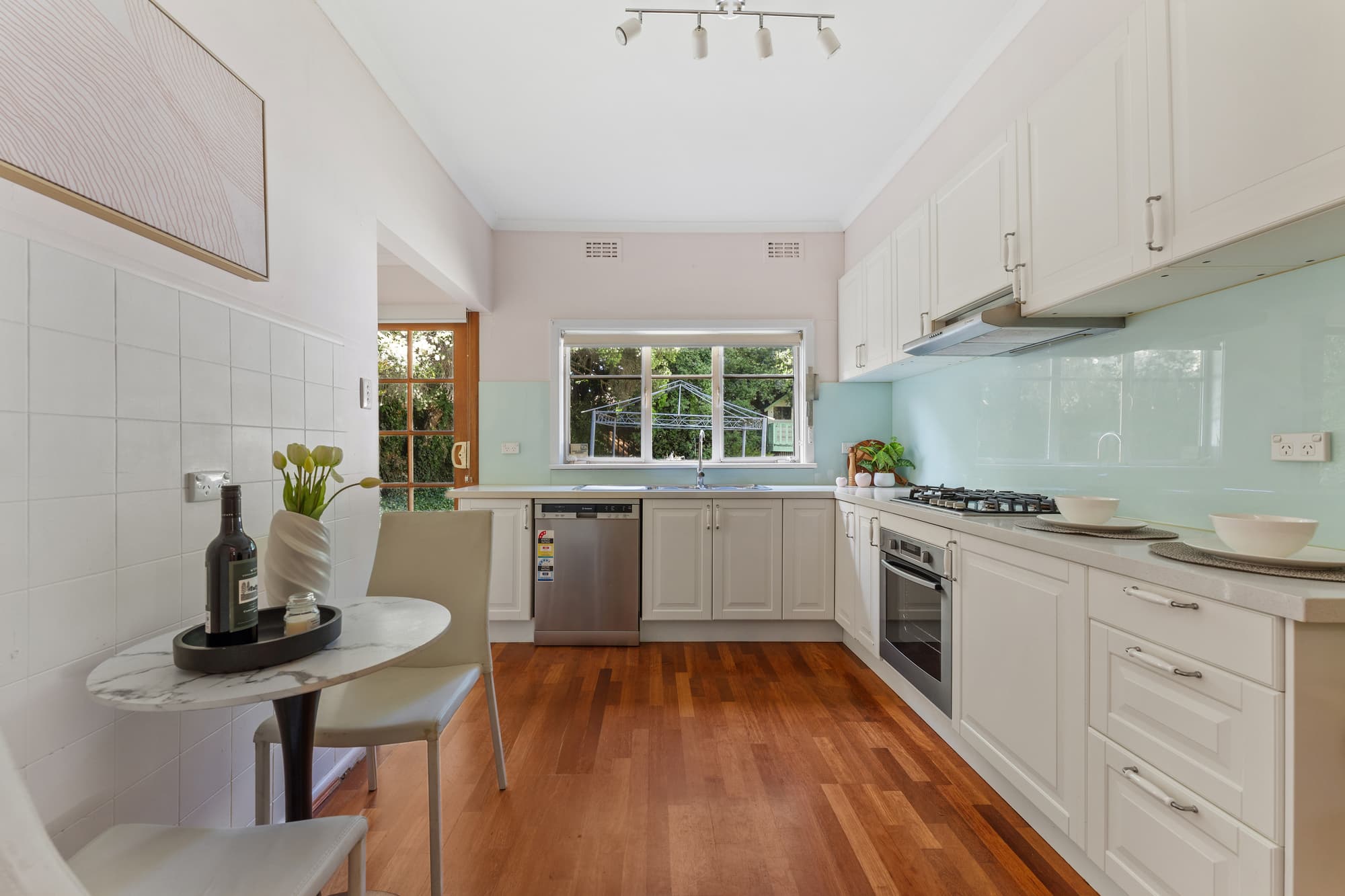 8 Martin Street, Box Hill North - Thumbnail 7