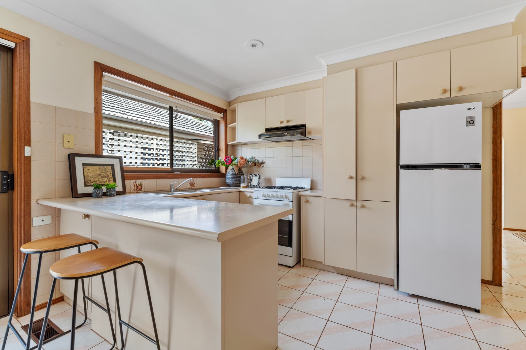 1 Alice Street, Burwood East - Thumbnail 7
