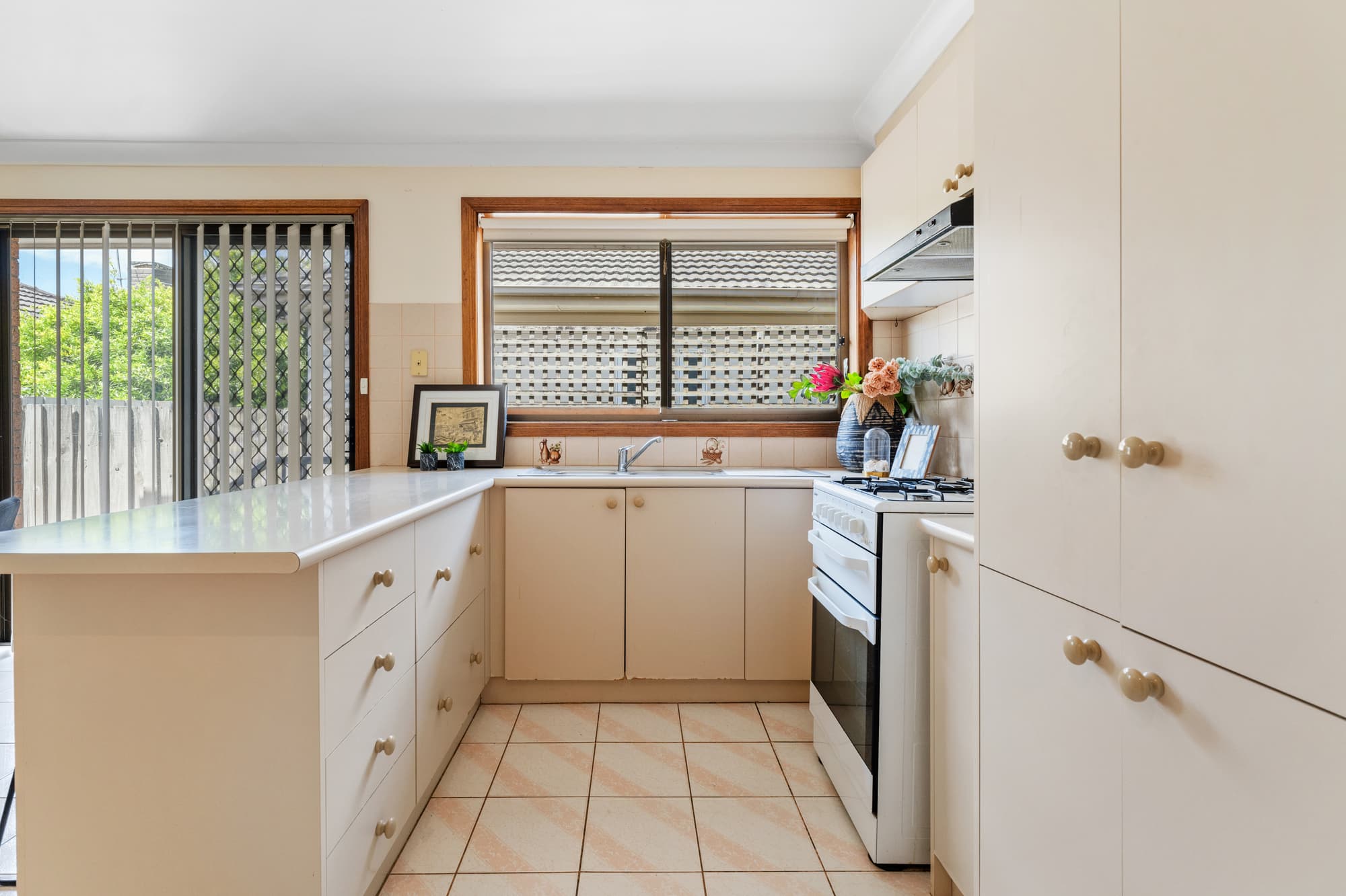 1 Alice Street, Burwood East - Thumbnail 8