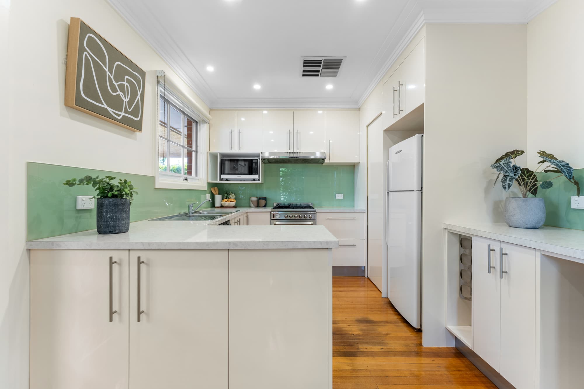 32 Brendale Avenue, Blackburn North - Thumbnail 4