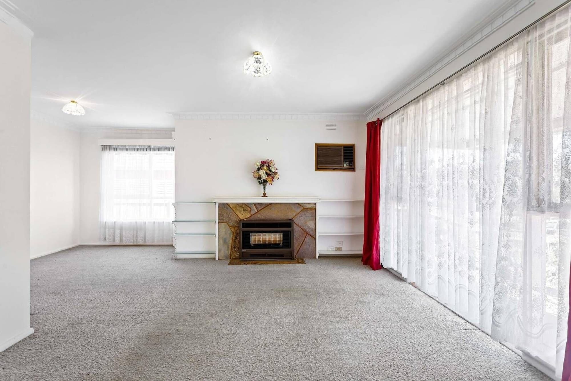 62 Hibiscus Road, Blackburn North - Thumbnail 2